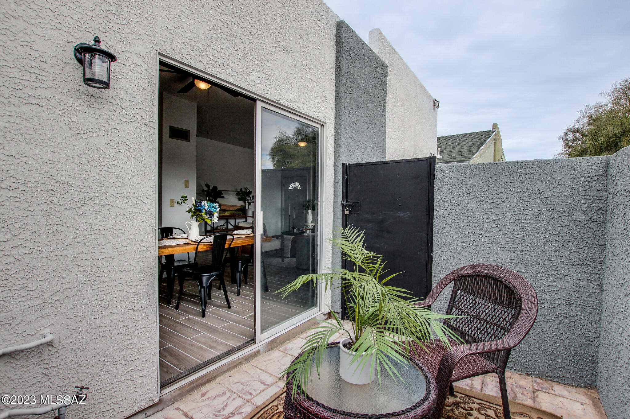 254 W Melridge Street
