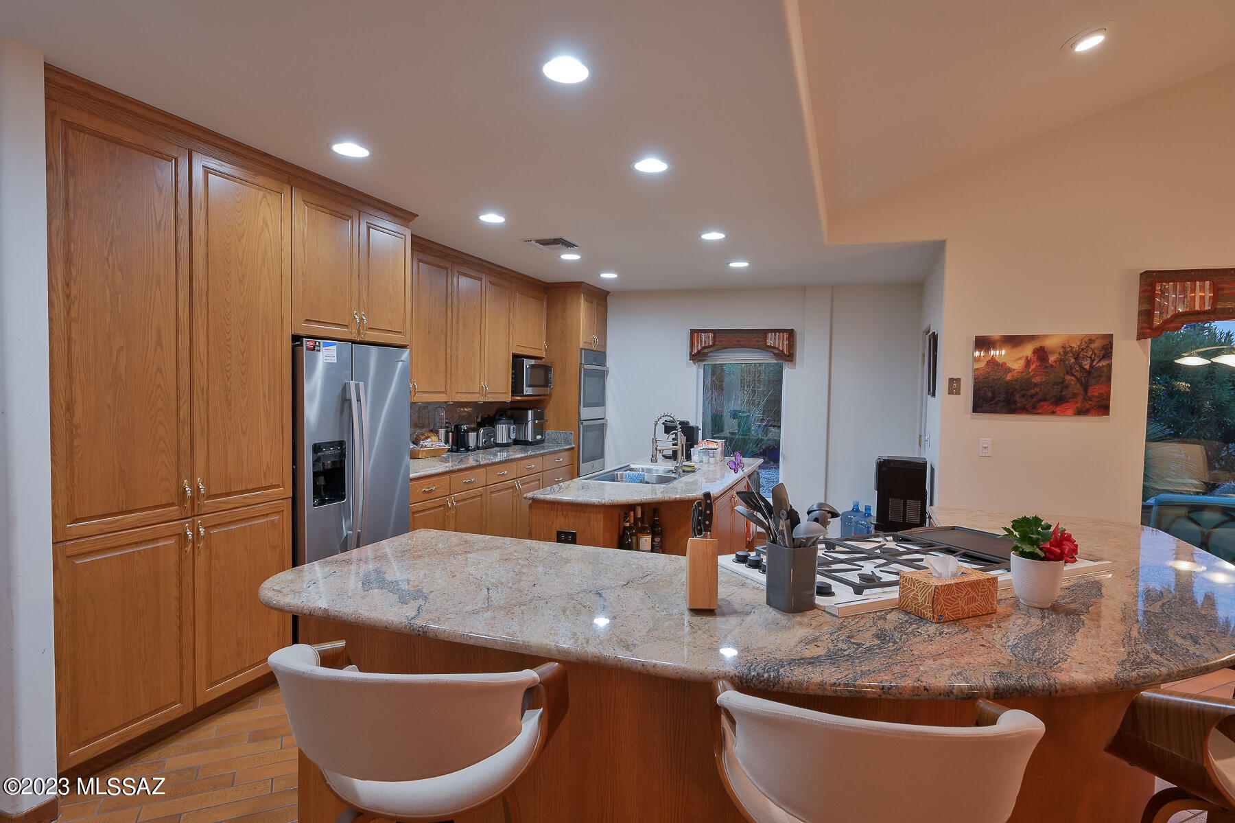 2820 W Oasis Road