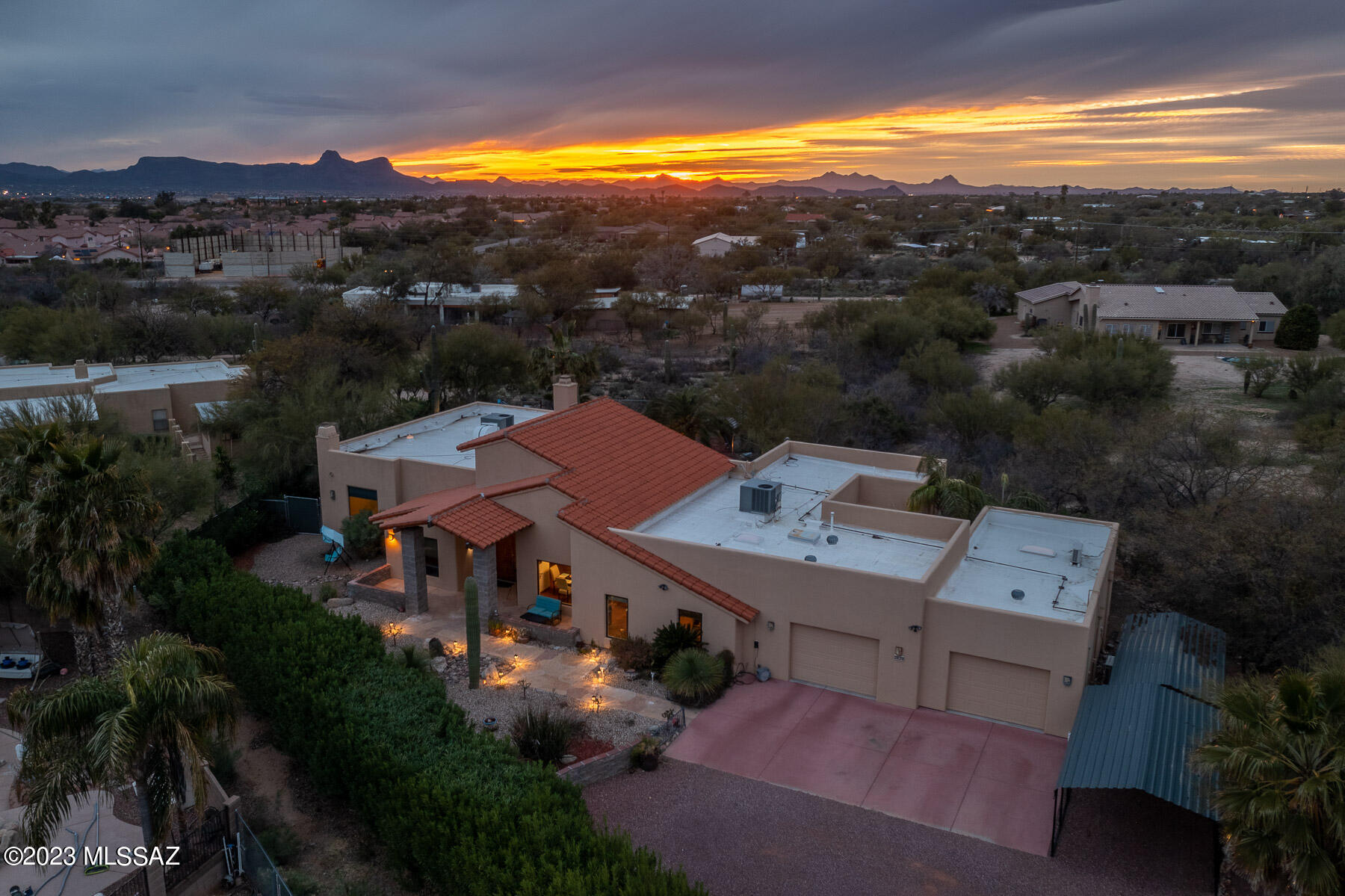 2820 W Oasis Road