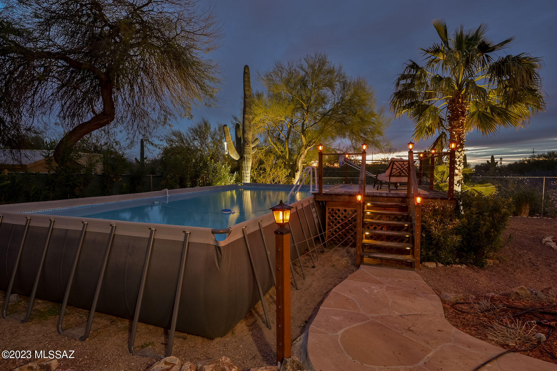 2820 W Oasis Road