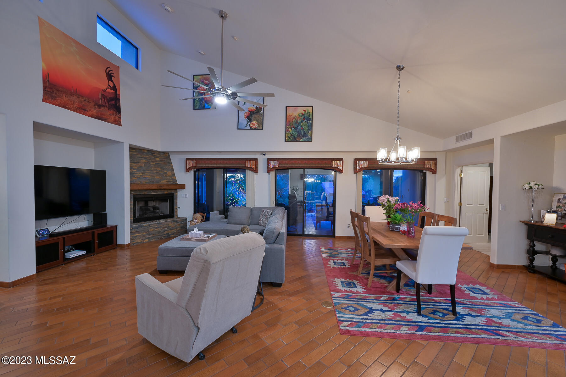 2820 W Oasis Road