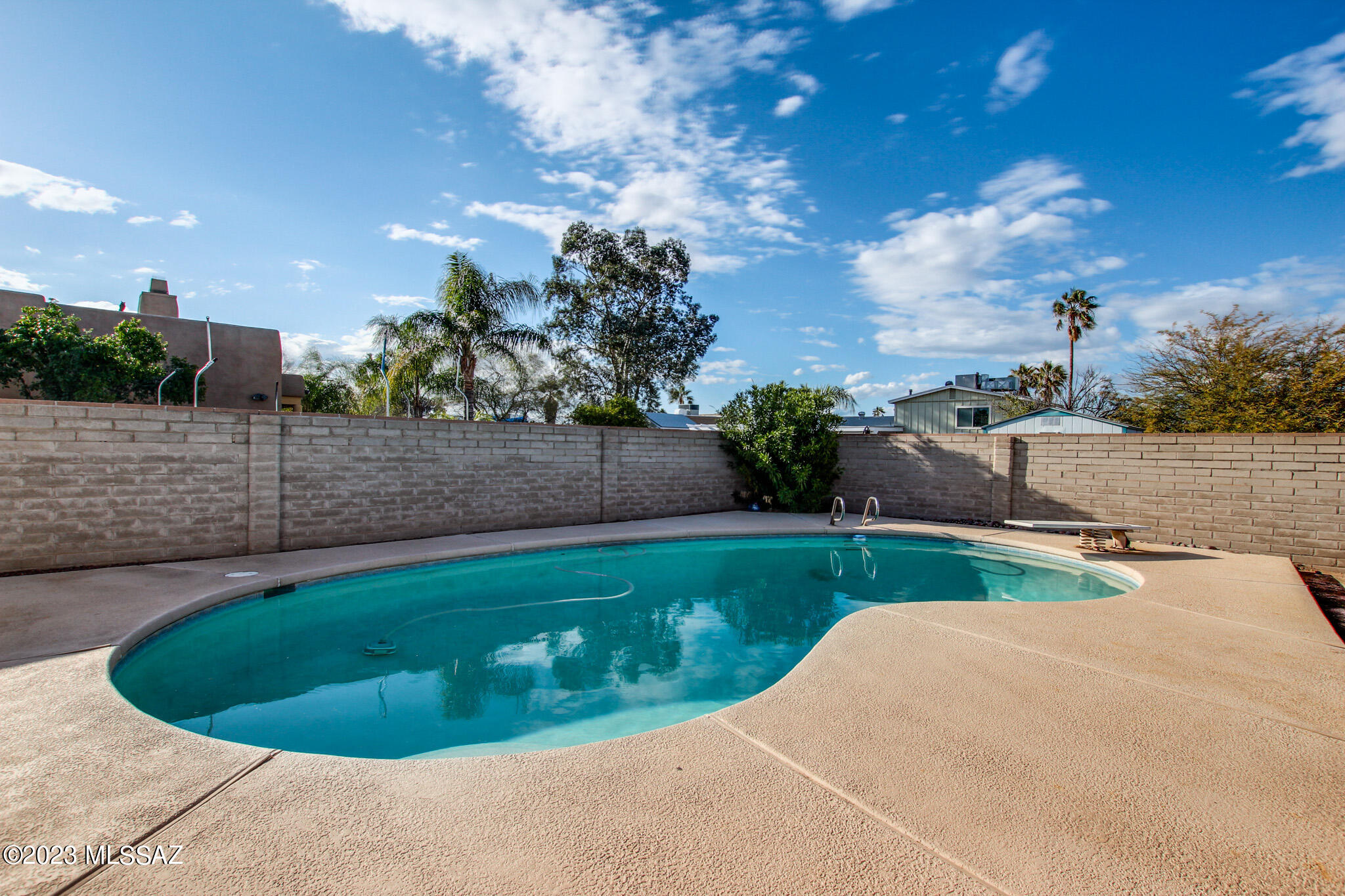 3820 W South Aire Place