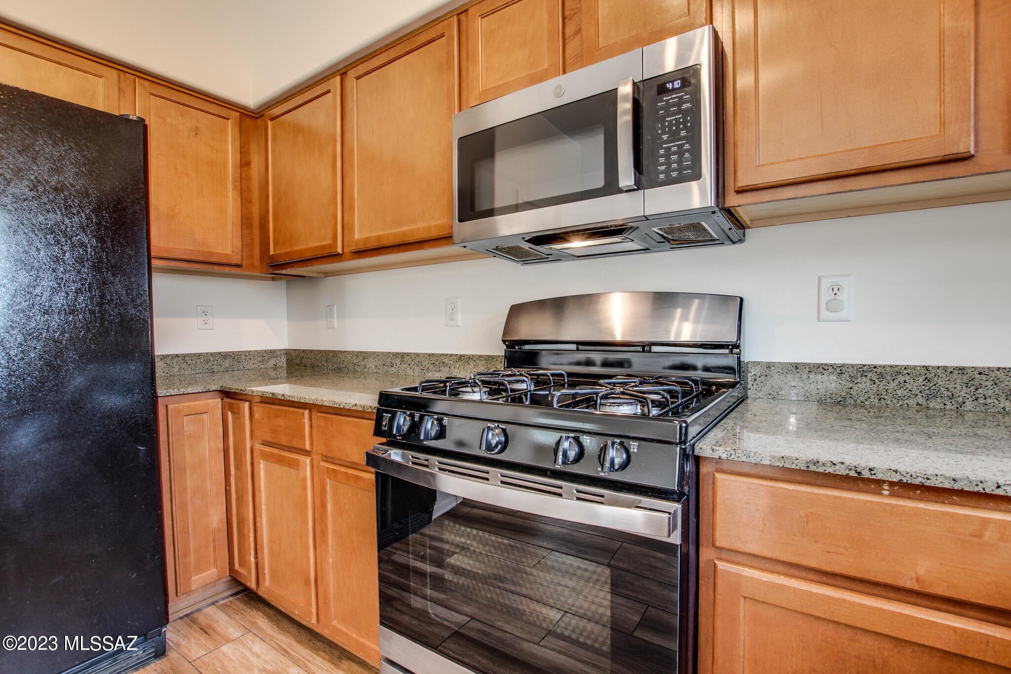442 E Placita Cordel