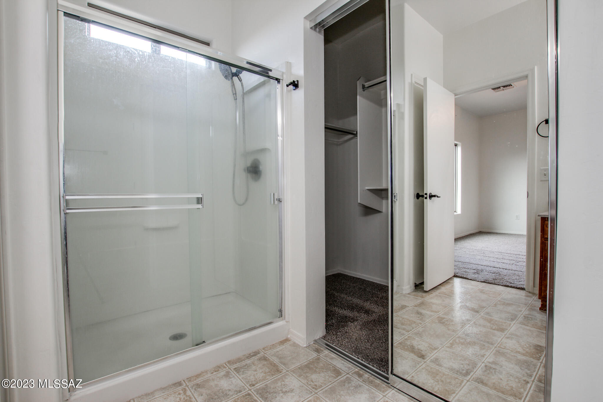 442 E Placita Cordel