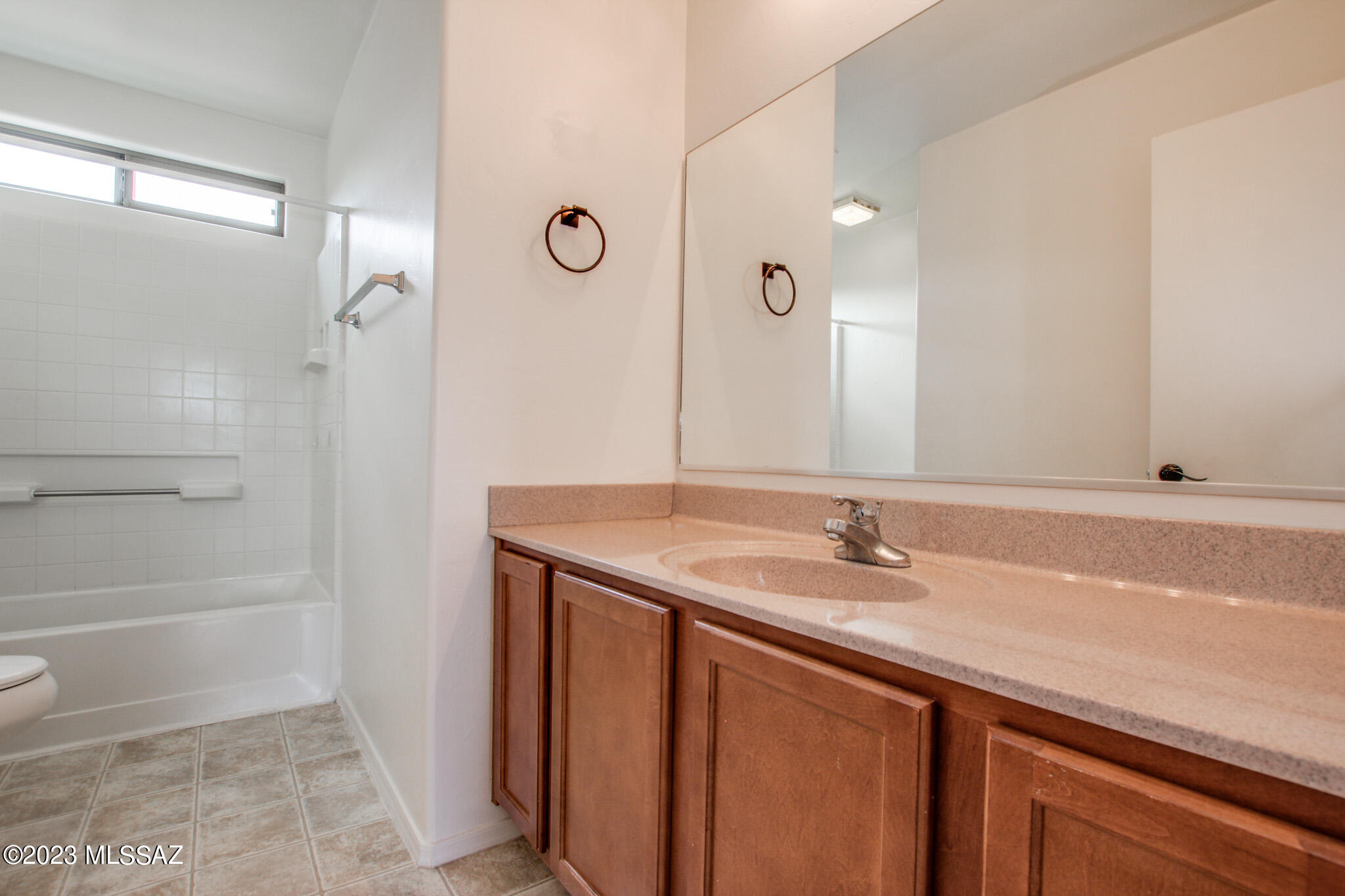 442 E Placita Cordel