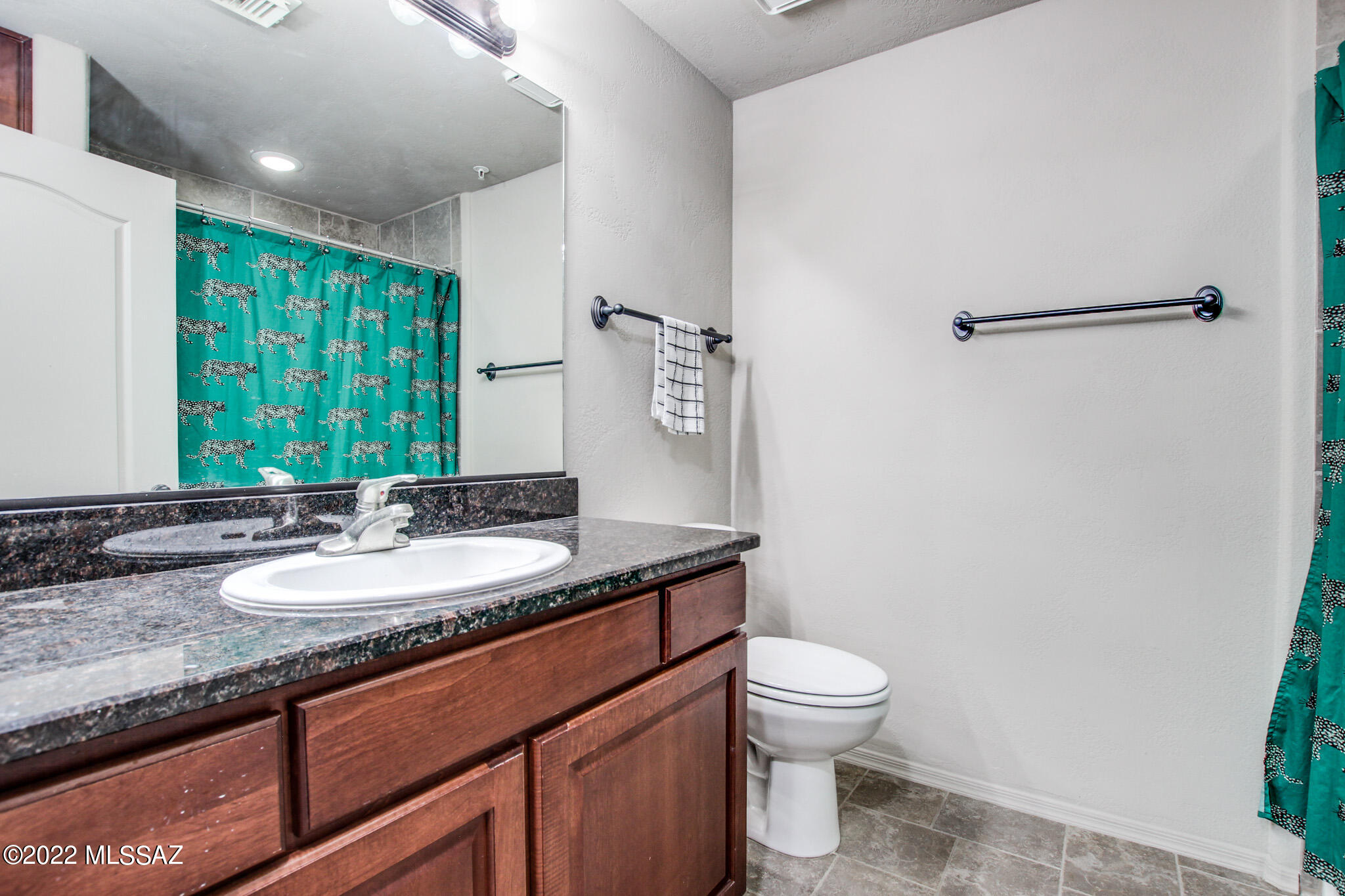 2550 E River Road Unit: 4202