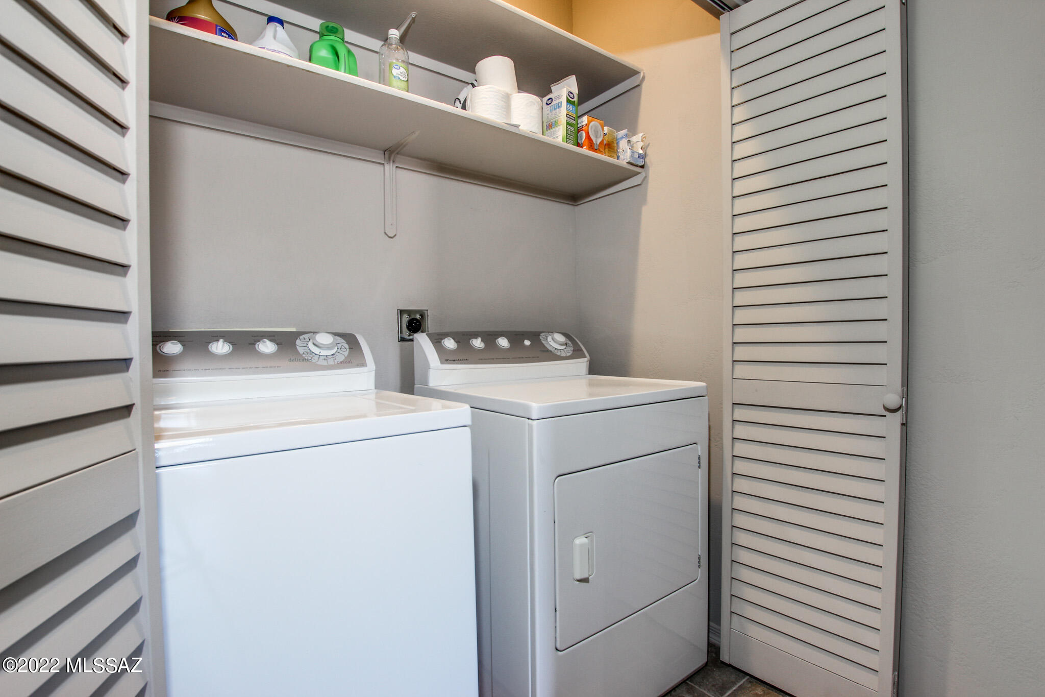2550 E River Road Unit: 4202