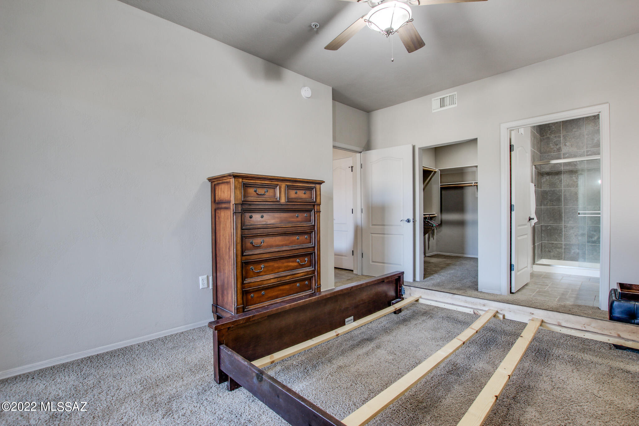 2550 E River Road Unit: 4202