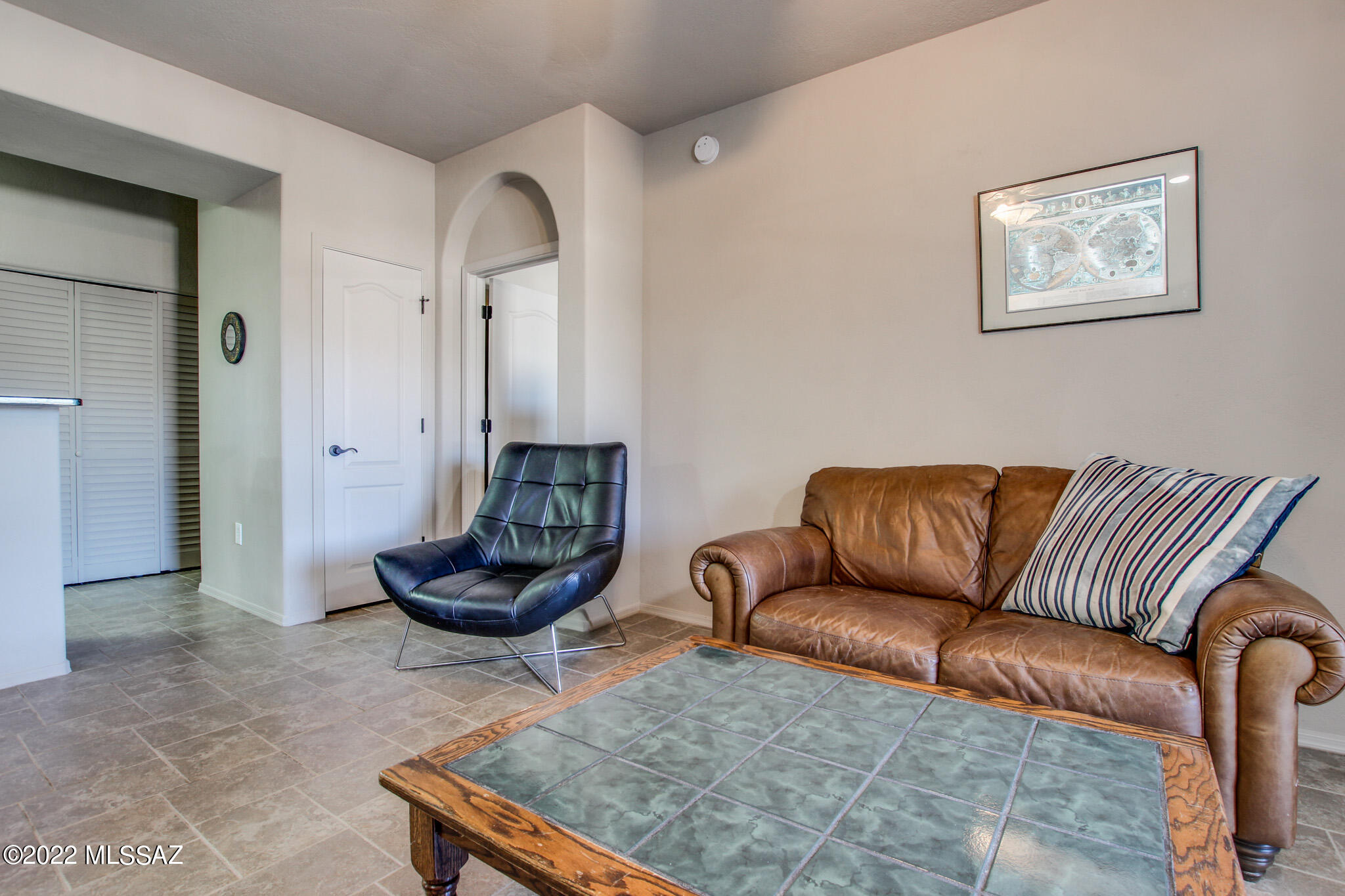 2550 E River Road Unit: 4202