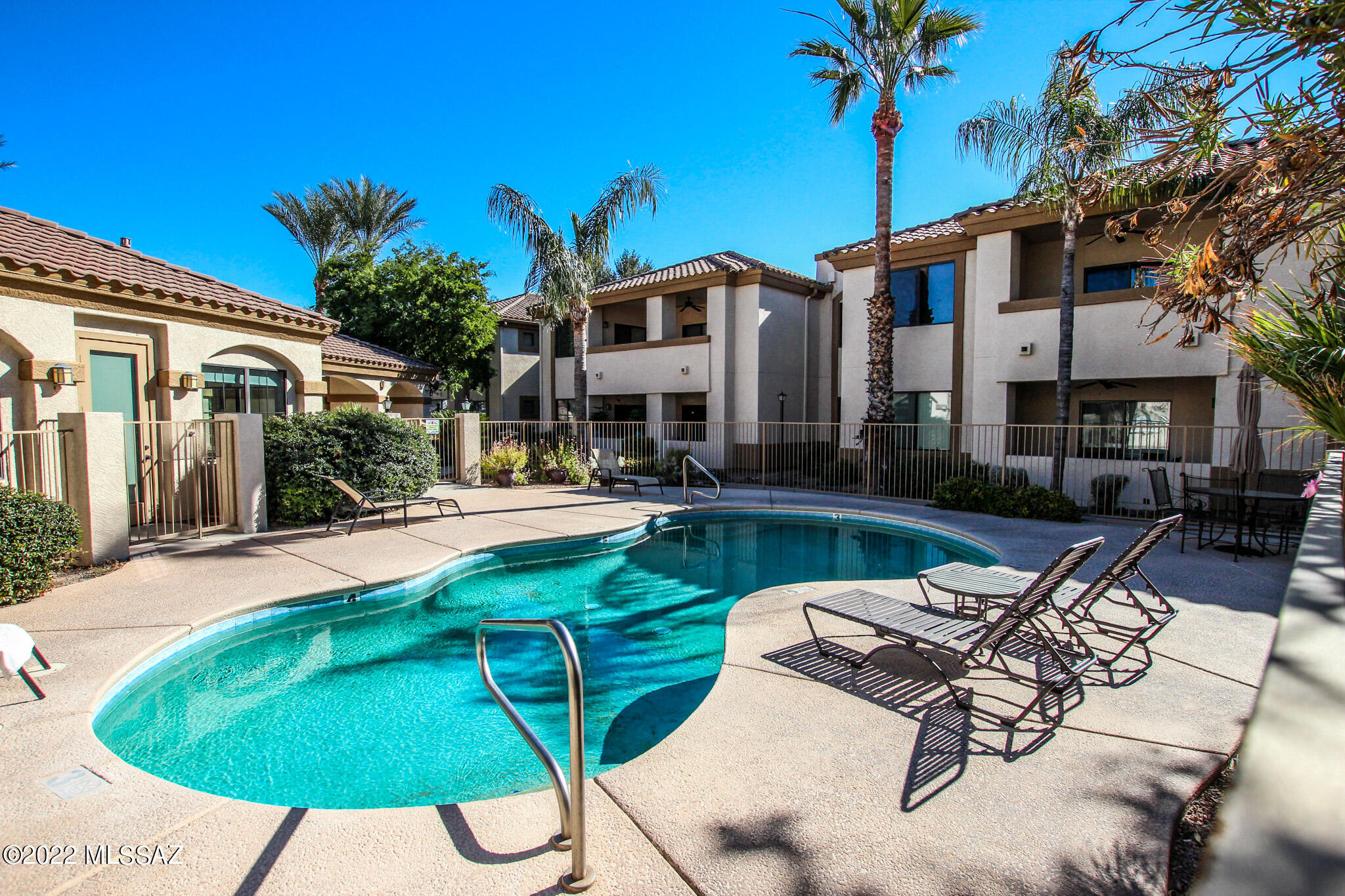 2550 E River Road Unit: 4202