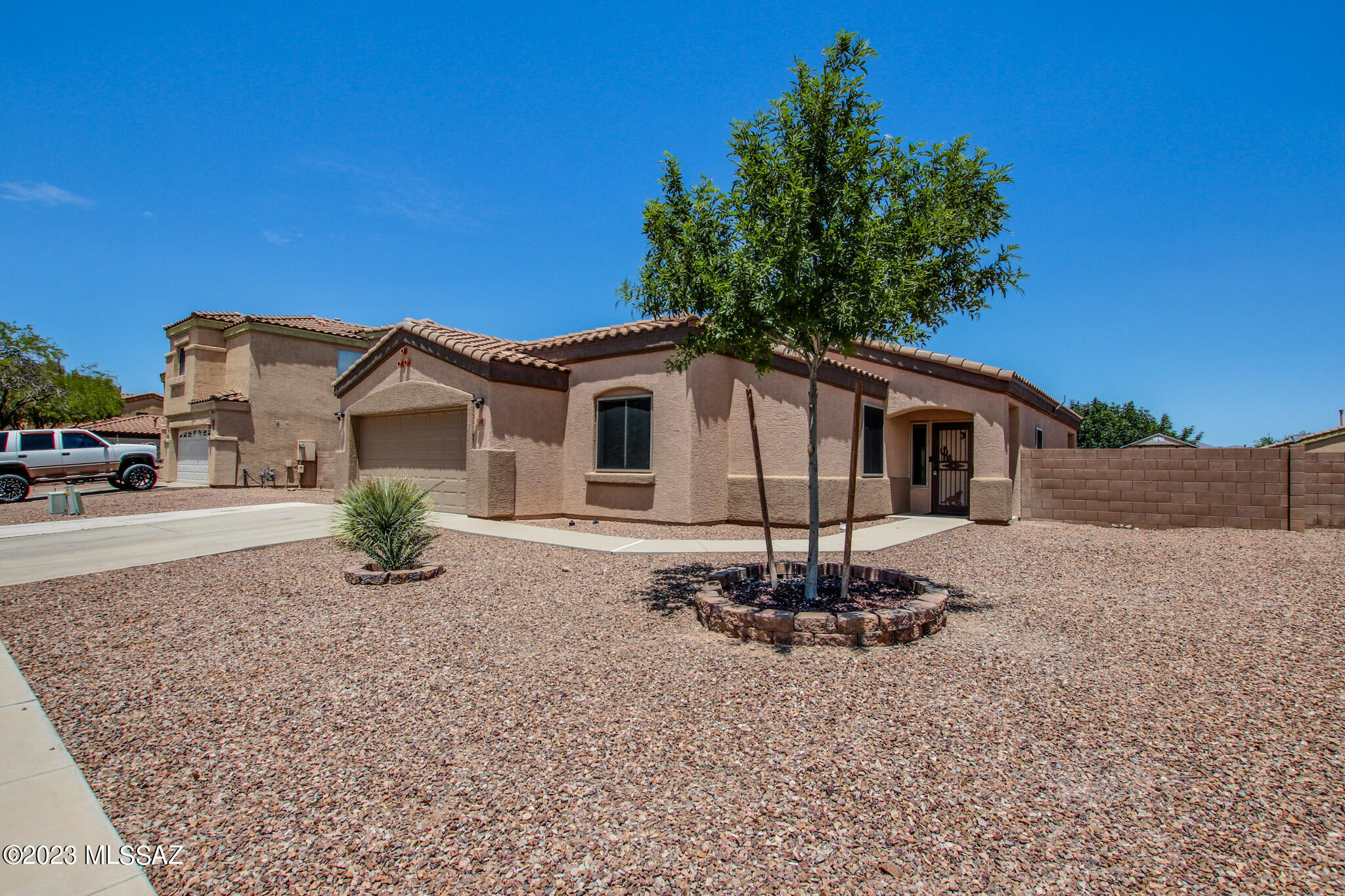 6330 W Ocotillo Meadow Drive
