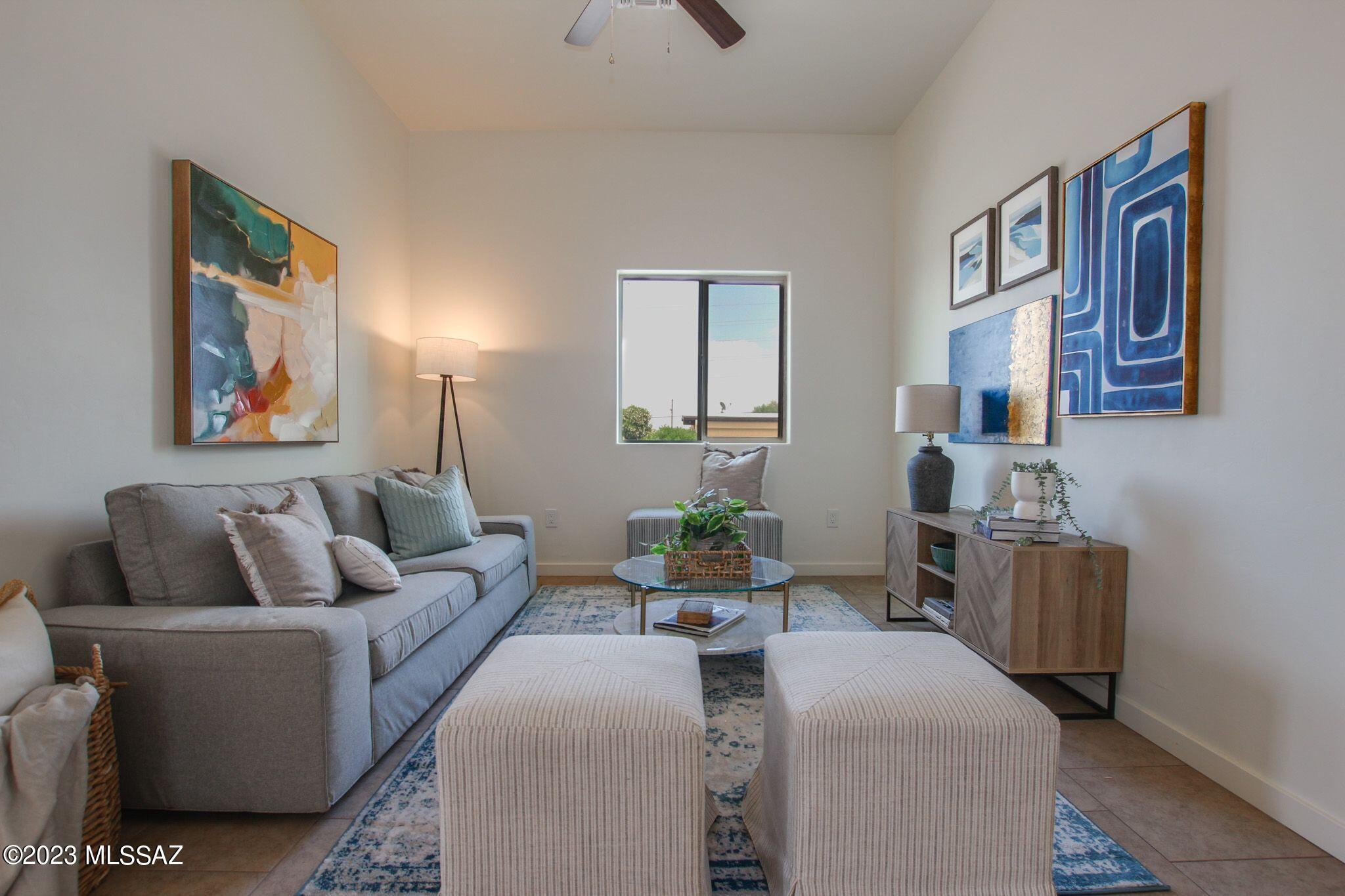 1379 N Rio-Santa Cruz