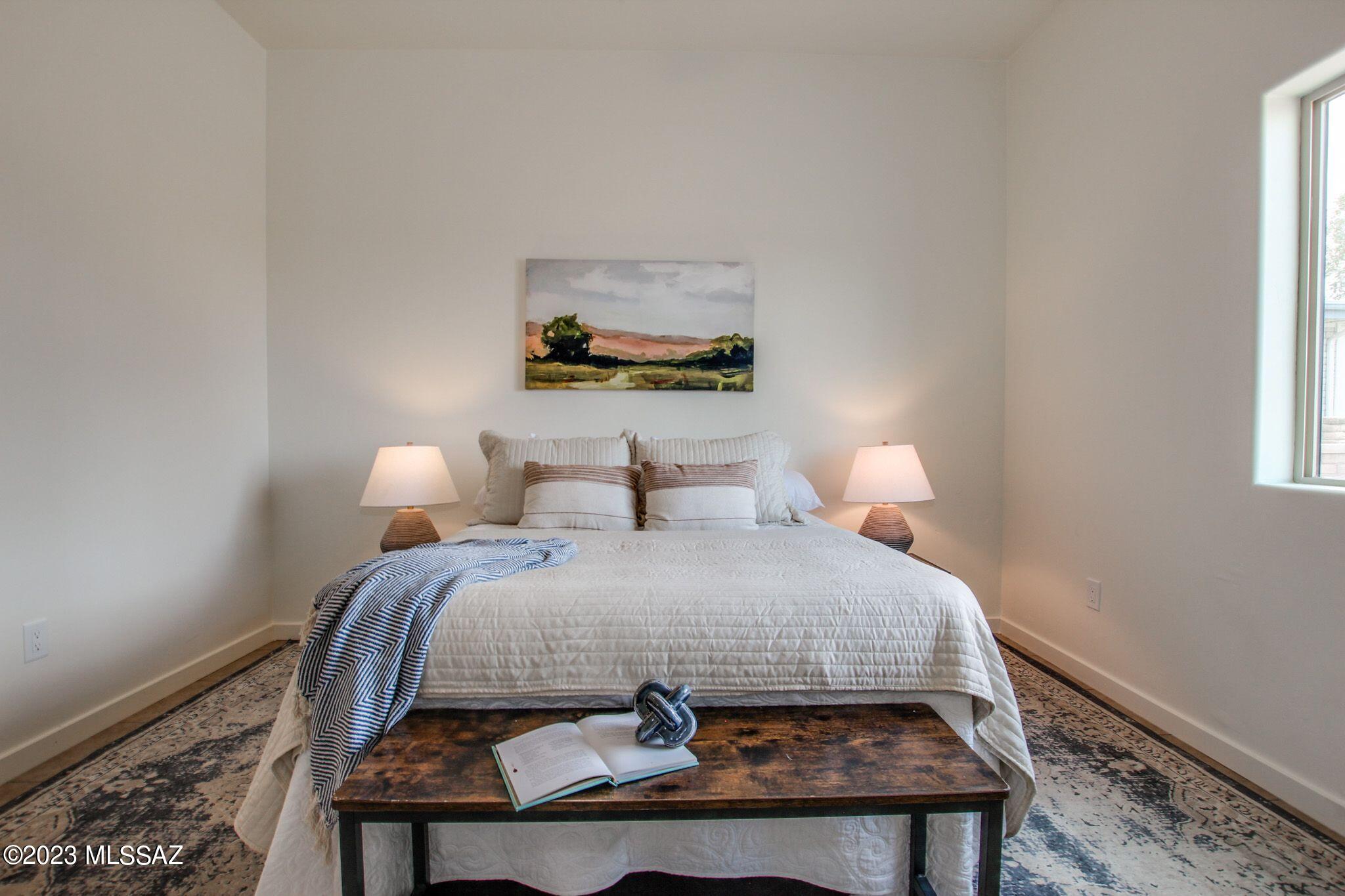 1379 N Rio-Santa Cruz