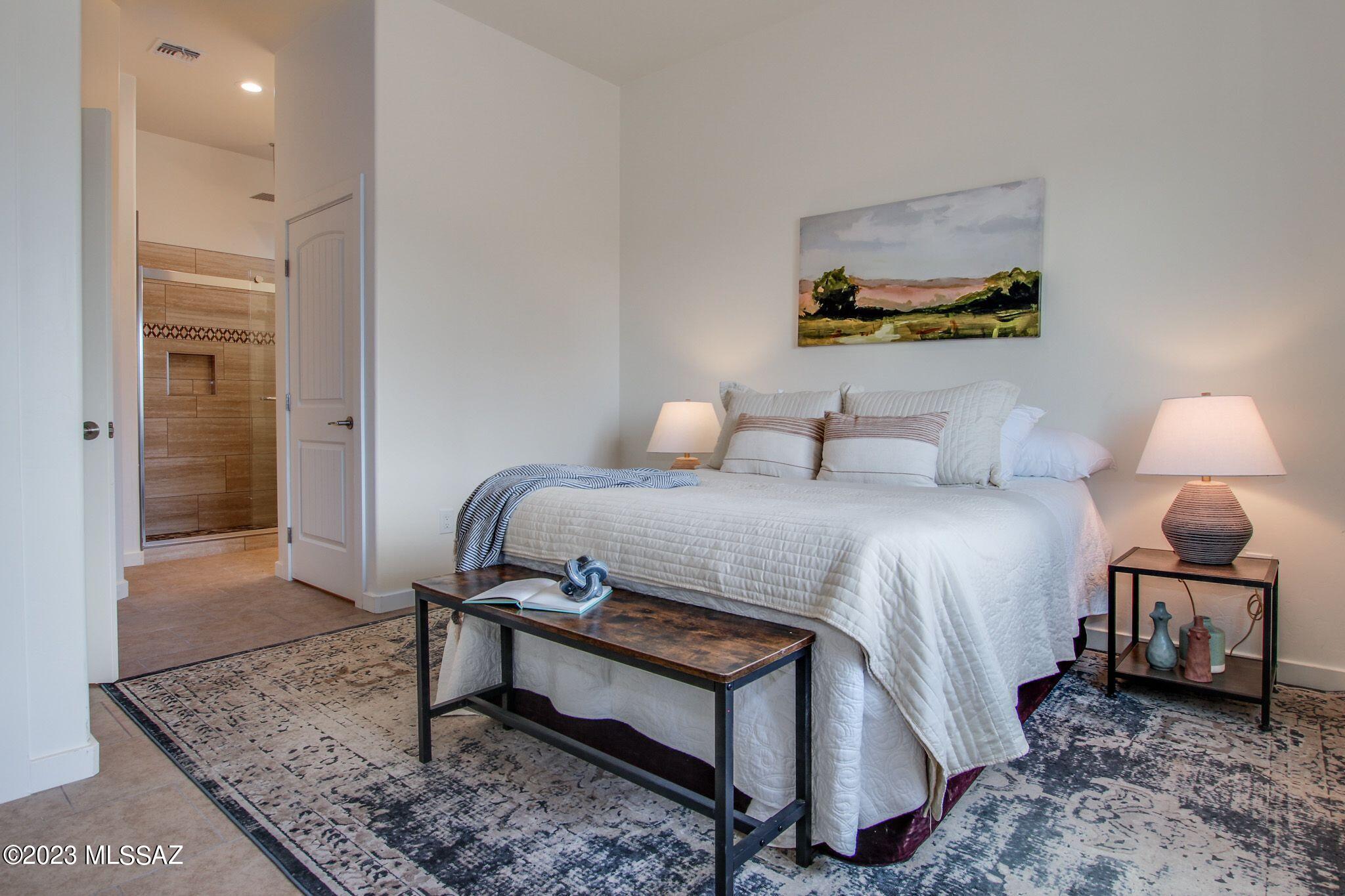 1379 N Rio-Santa Cruz