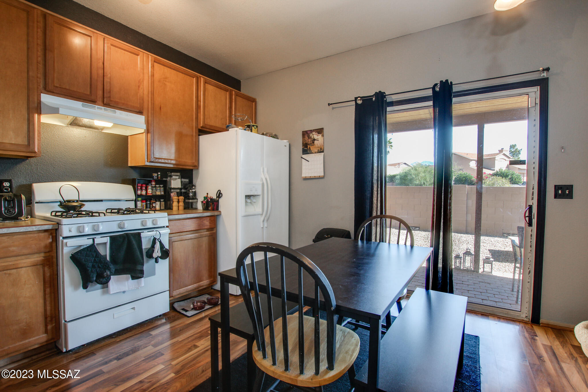 8440 N Placita De Los Laureles