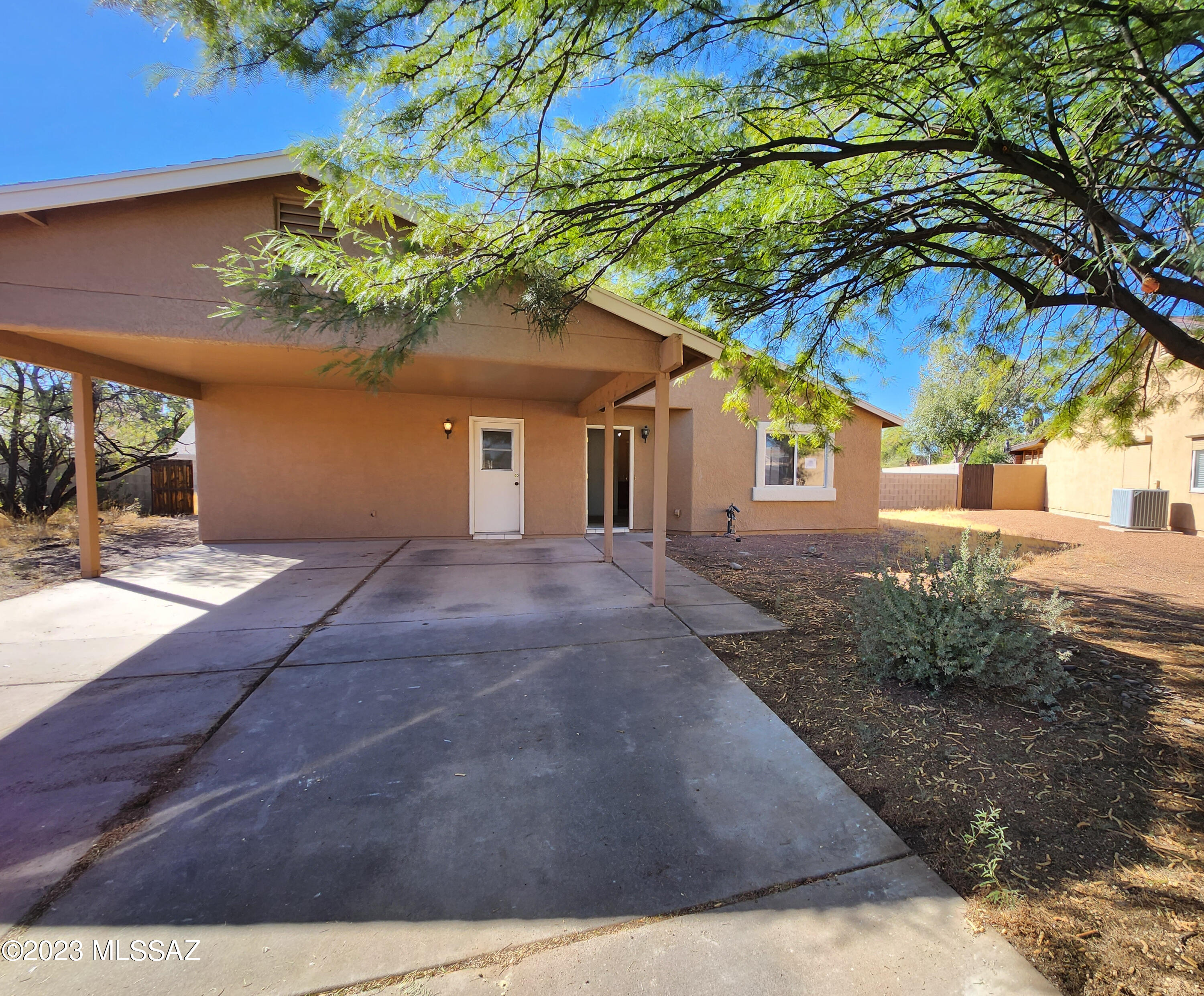 3019 W Ground Dove Place