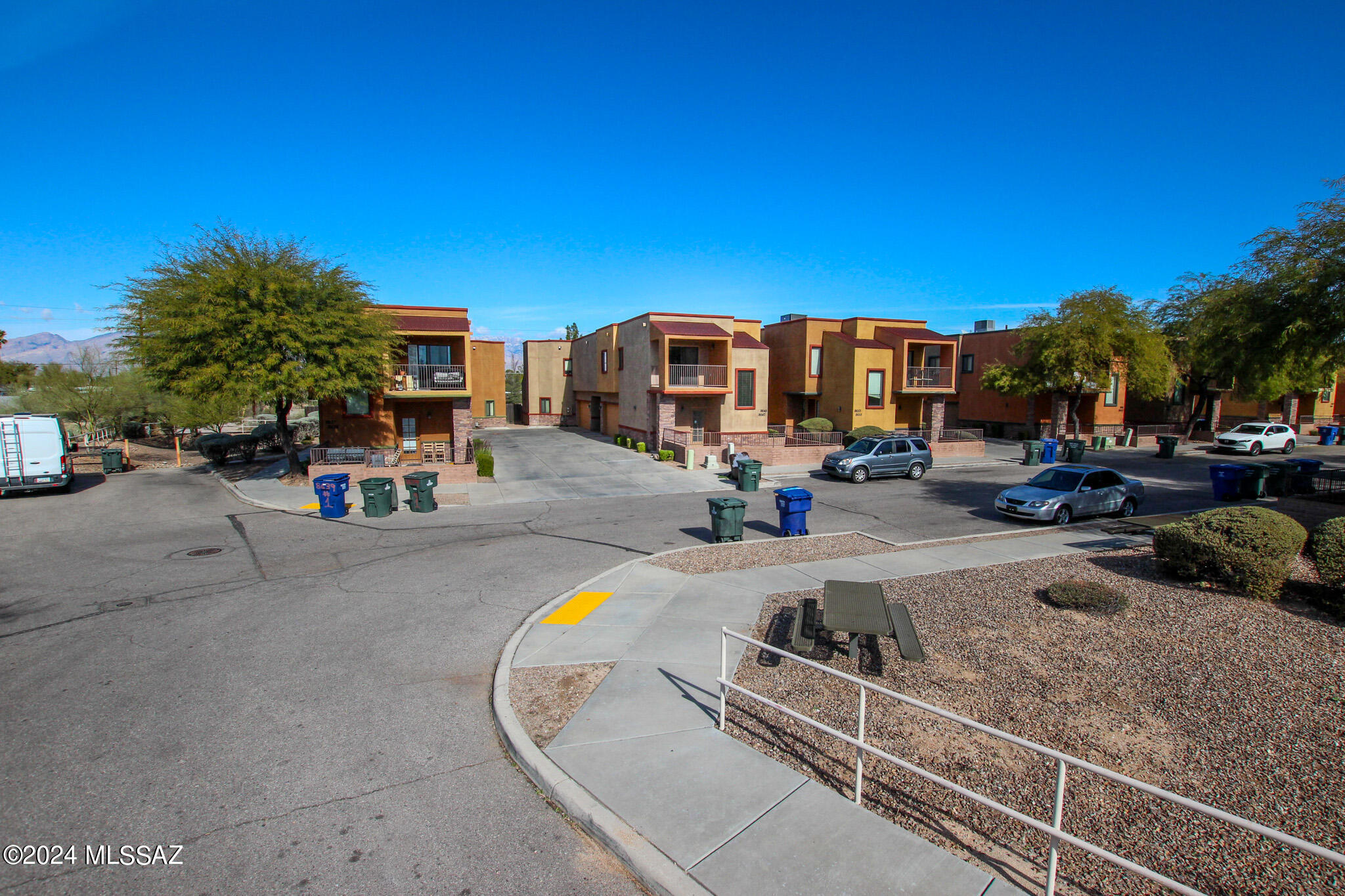 8645 E Placita De Las Tarascas