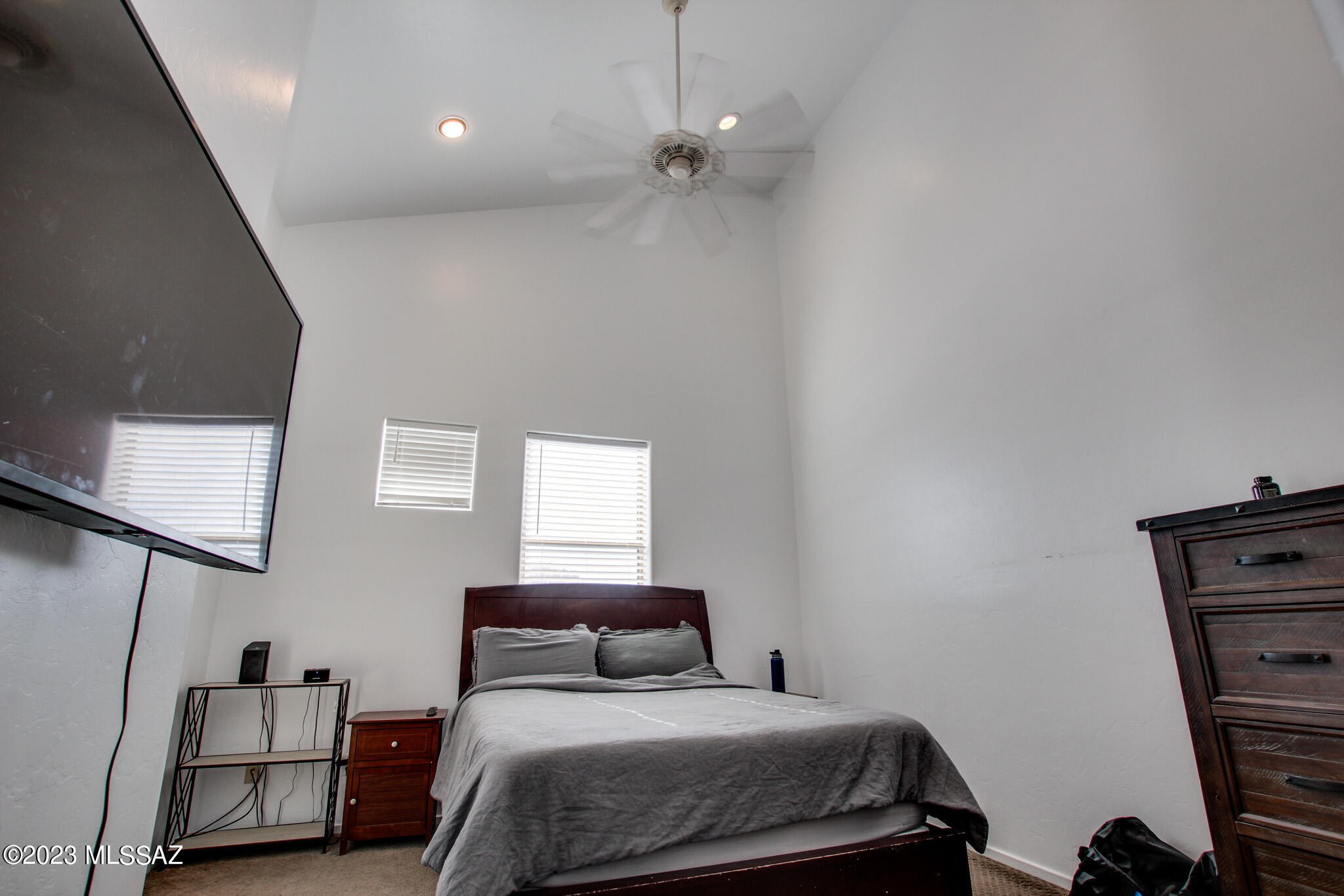 446 N Campbell Avenue Unit: 5102