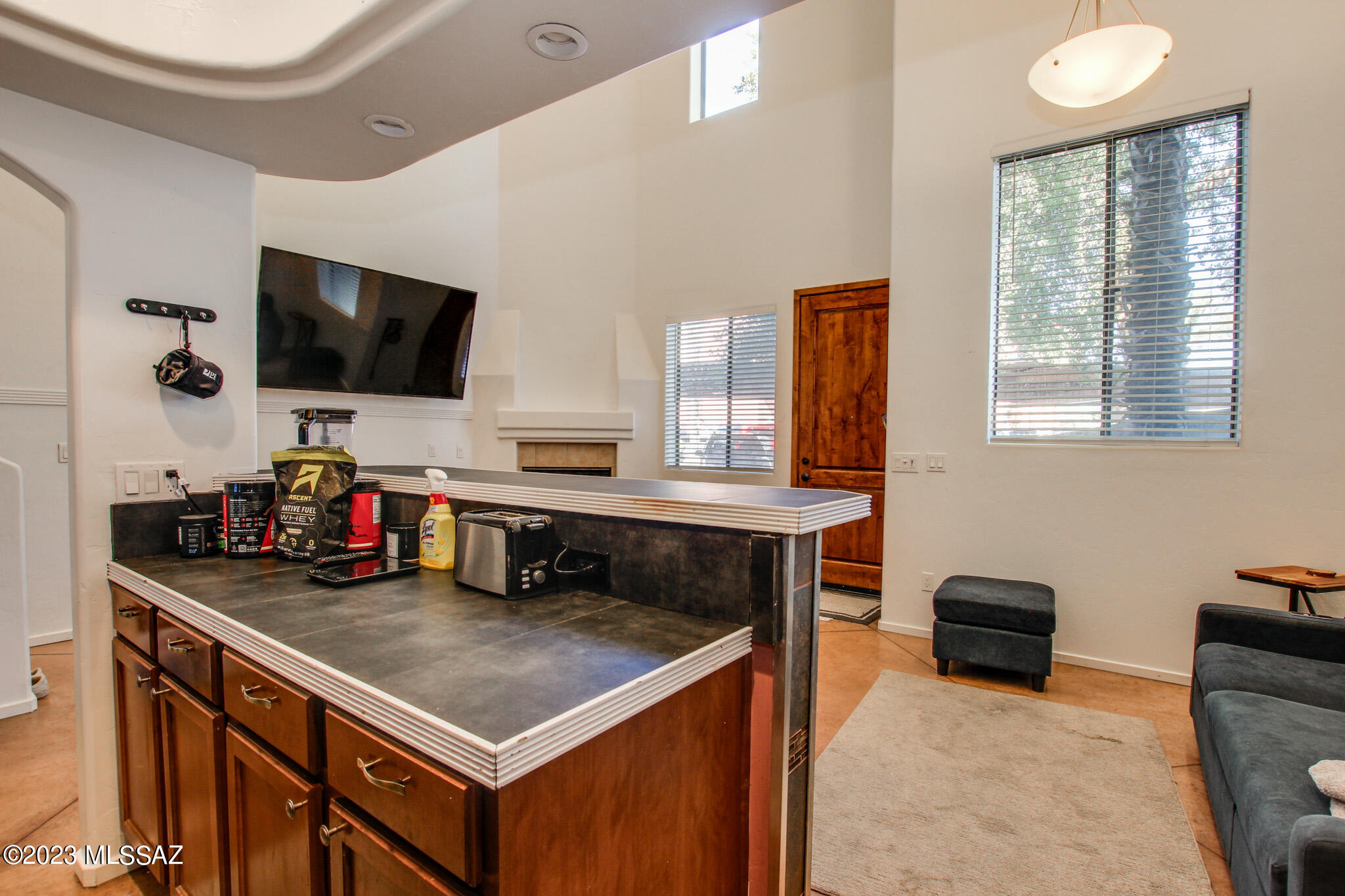446 N Campbell Avenue Unit: 5102