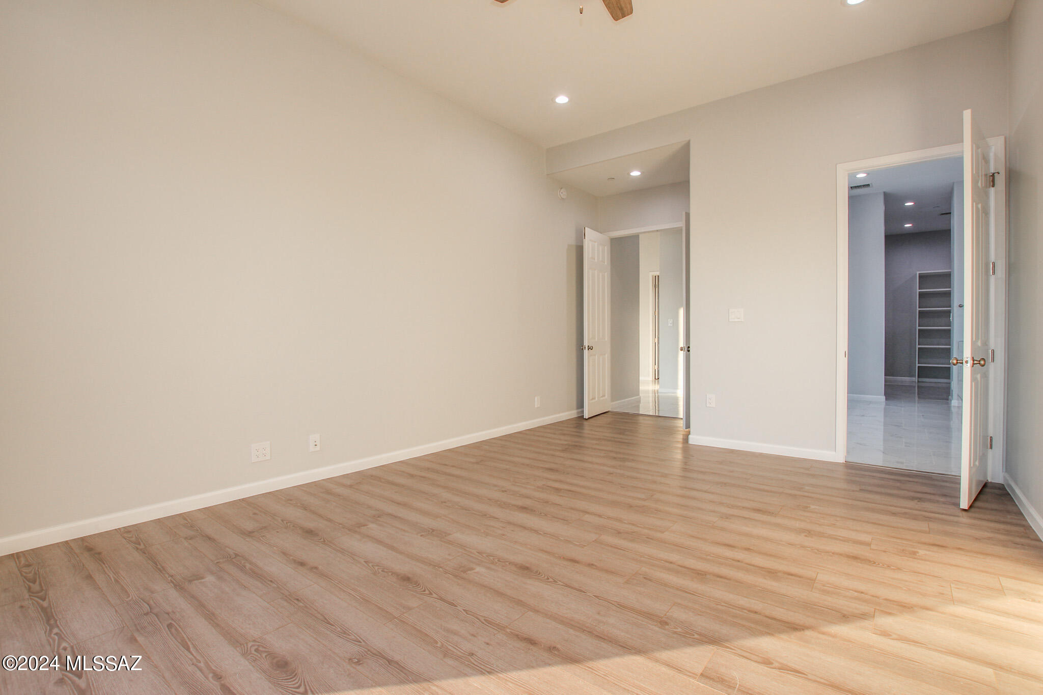 2275 W Lambert Lane