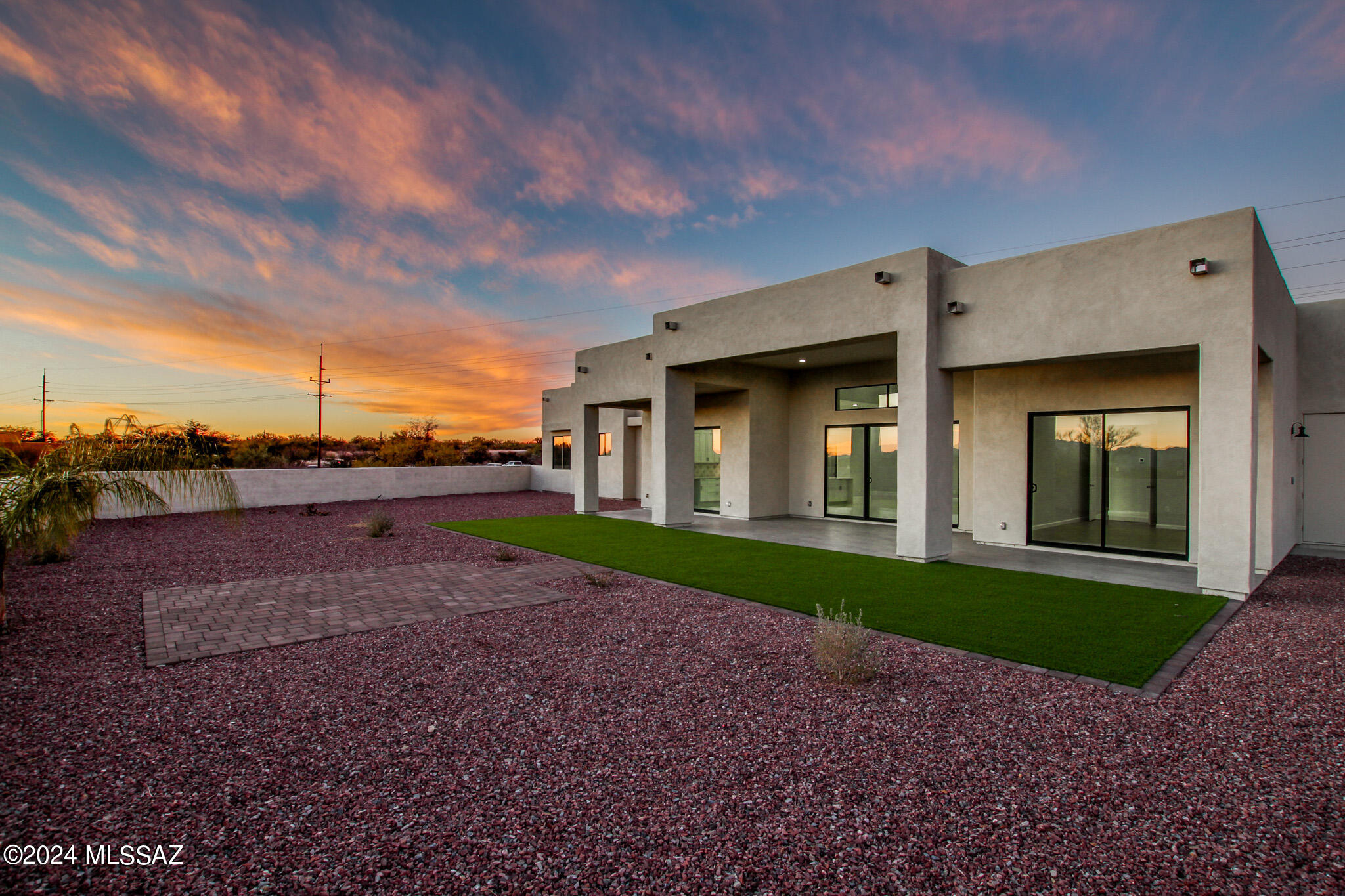 2275 W Lambert Lane
