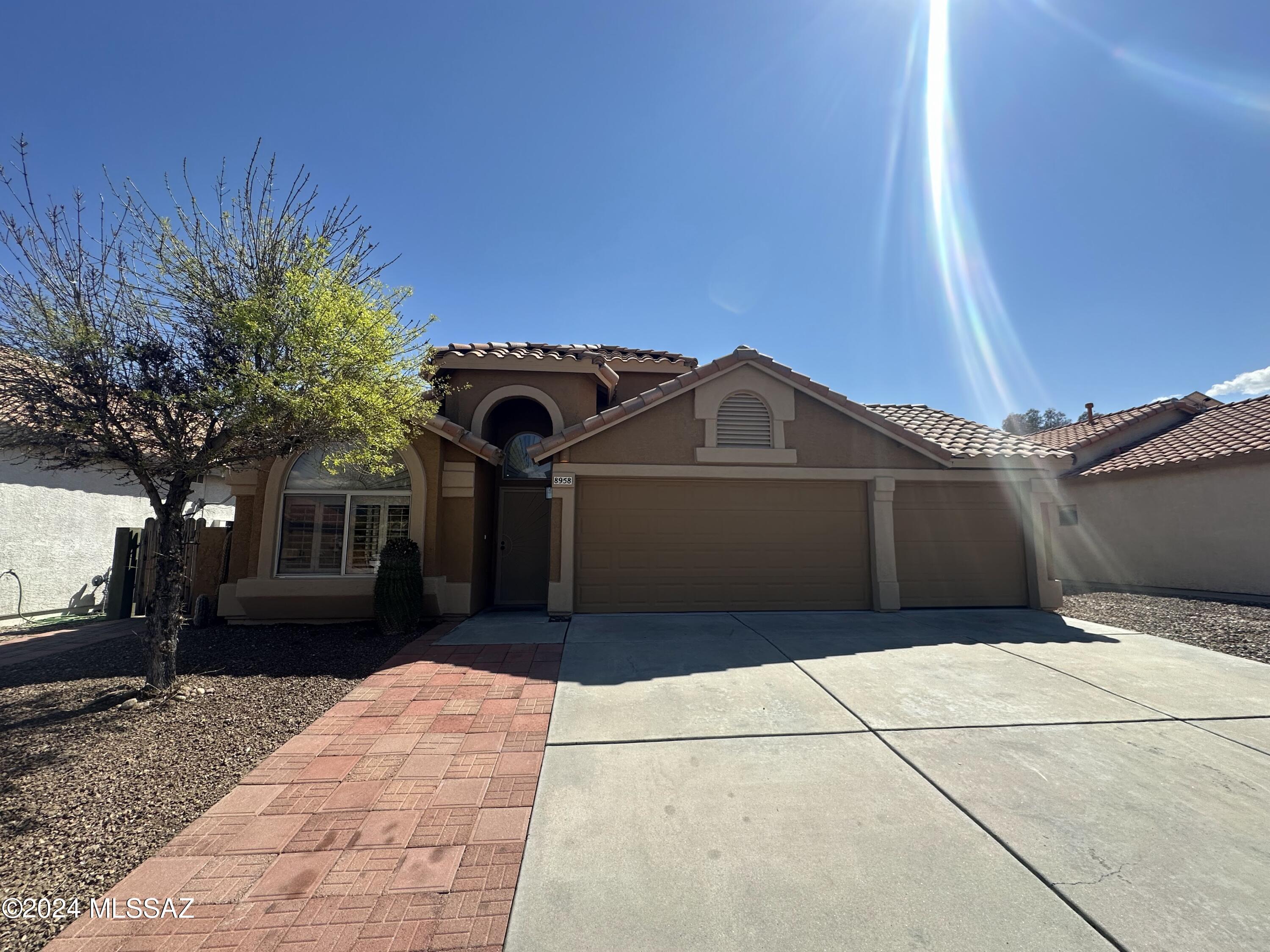8958 E Laurie Ann Drive