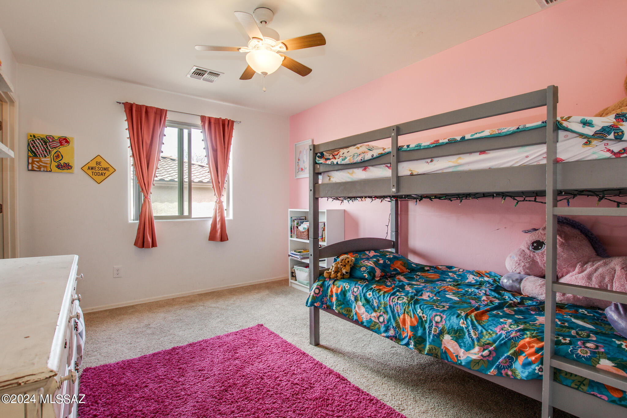 868 W Placita Pozanco