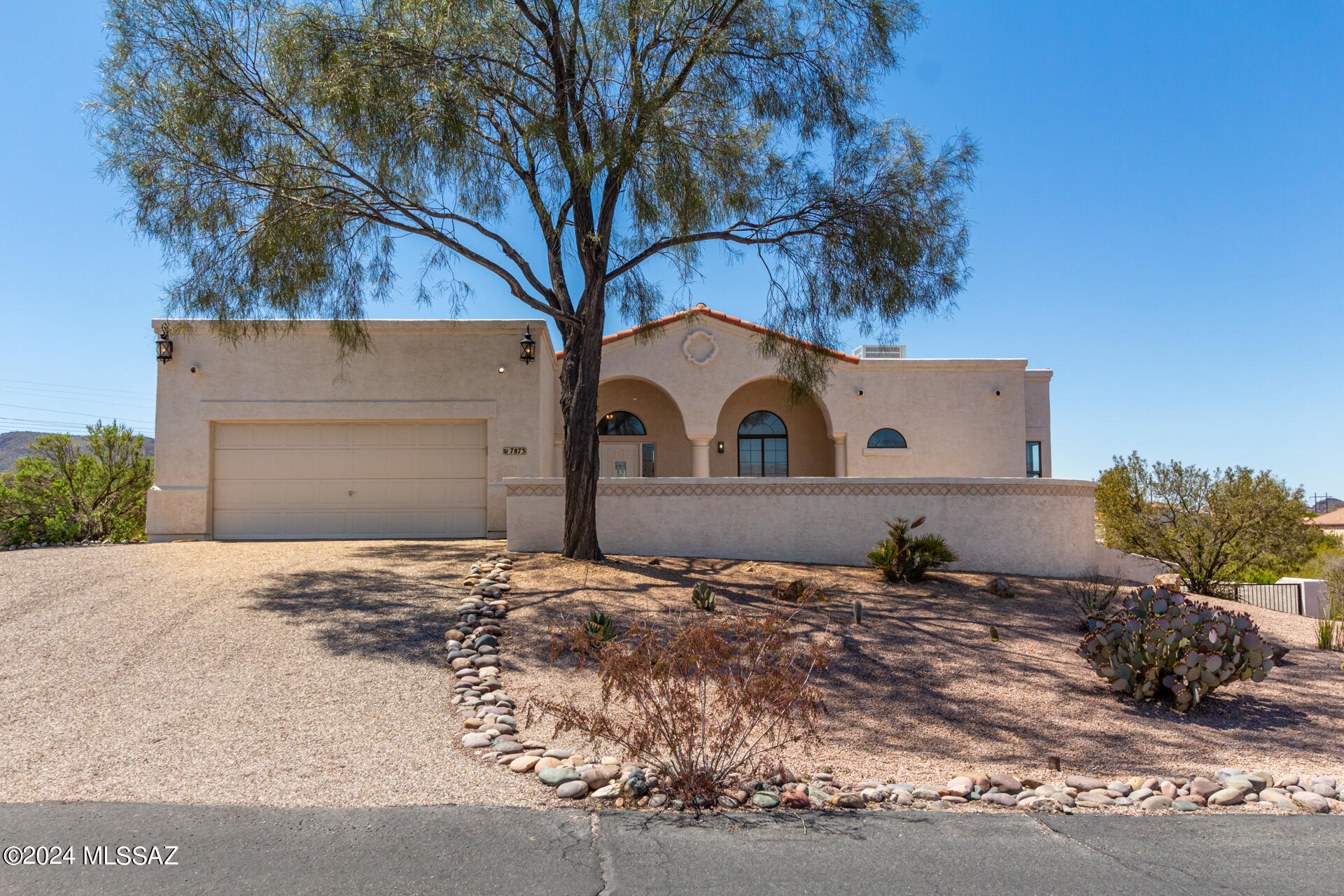 7873 N Quail Park Place
