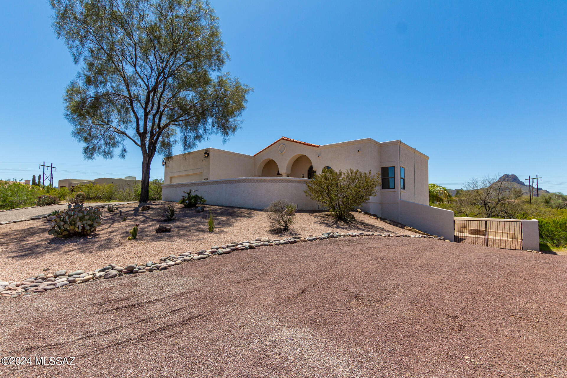 7873 N Quail Park Place