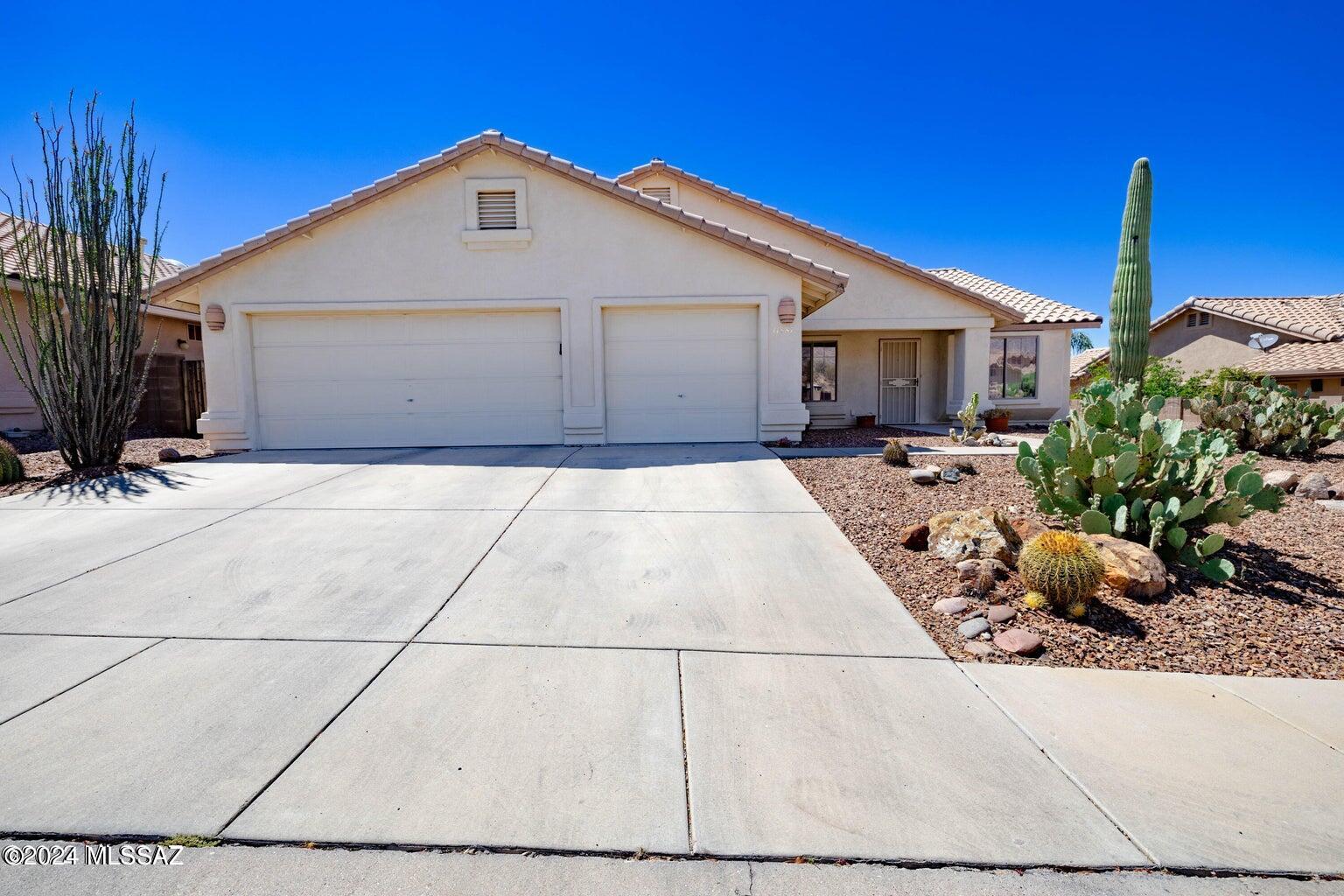 11887 N Centaurus Place