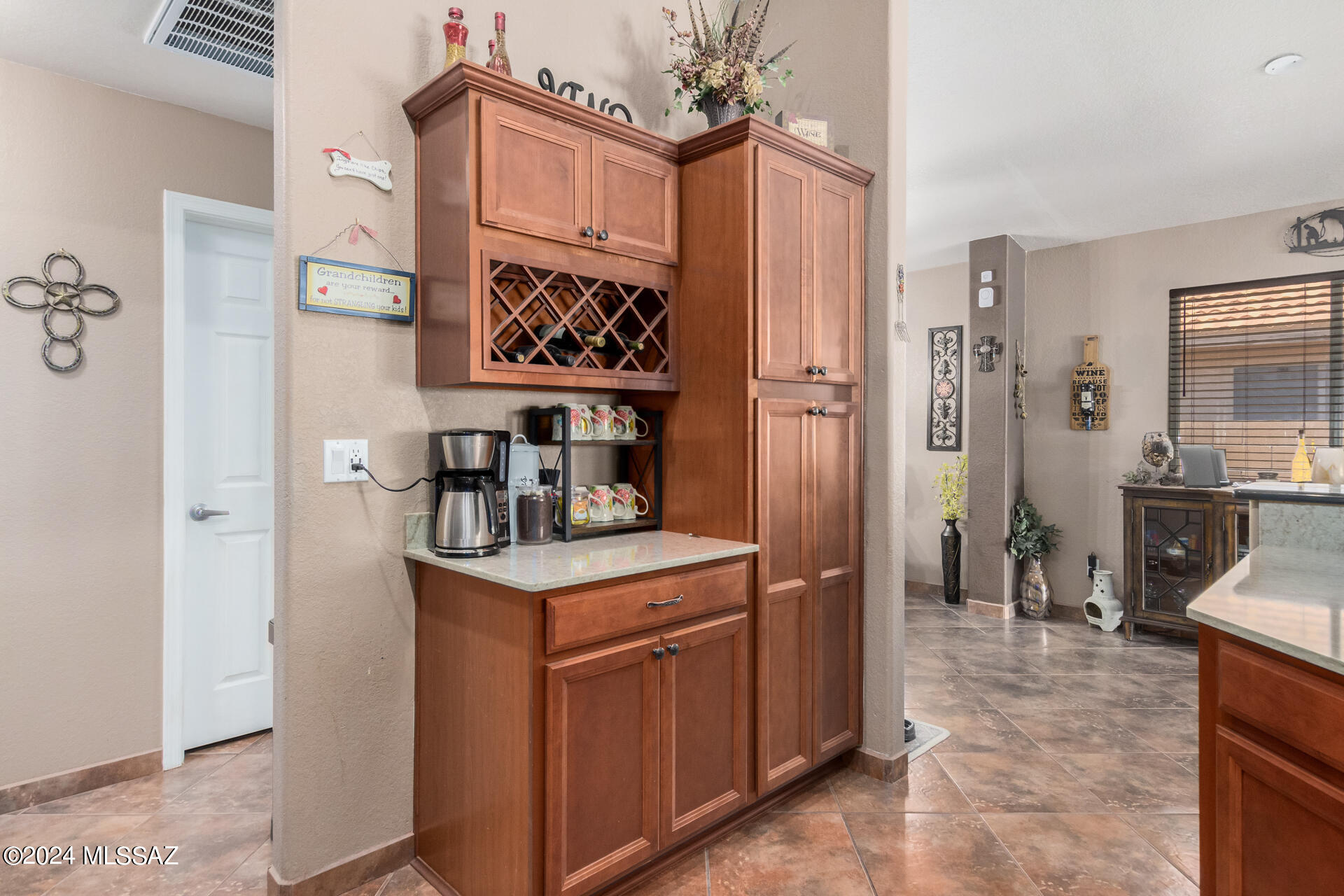 9387 E Yogo Sapphire Lane