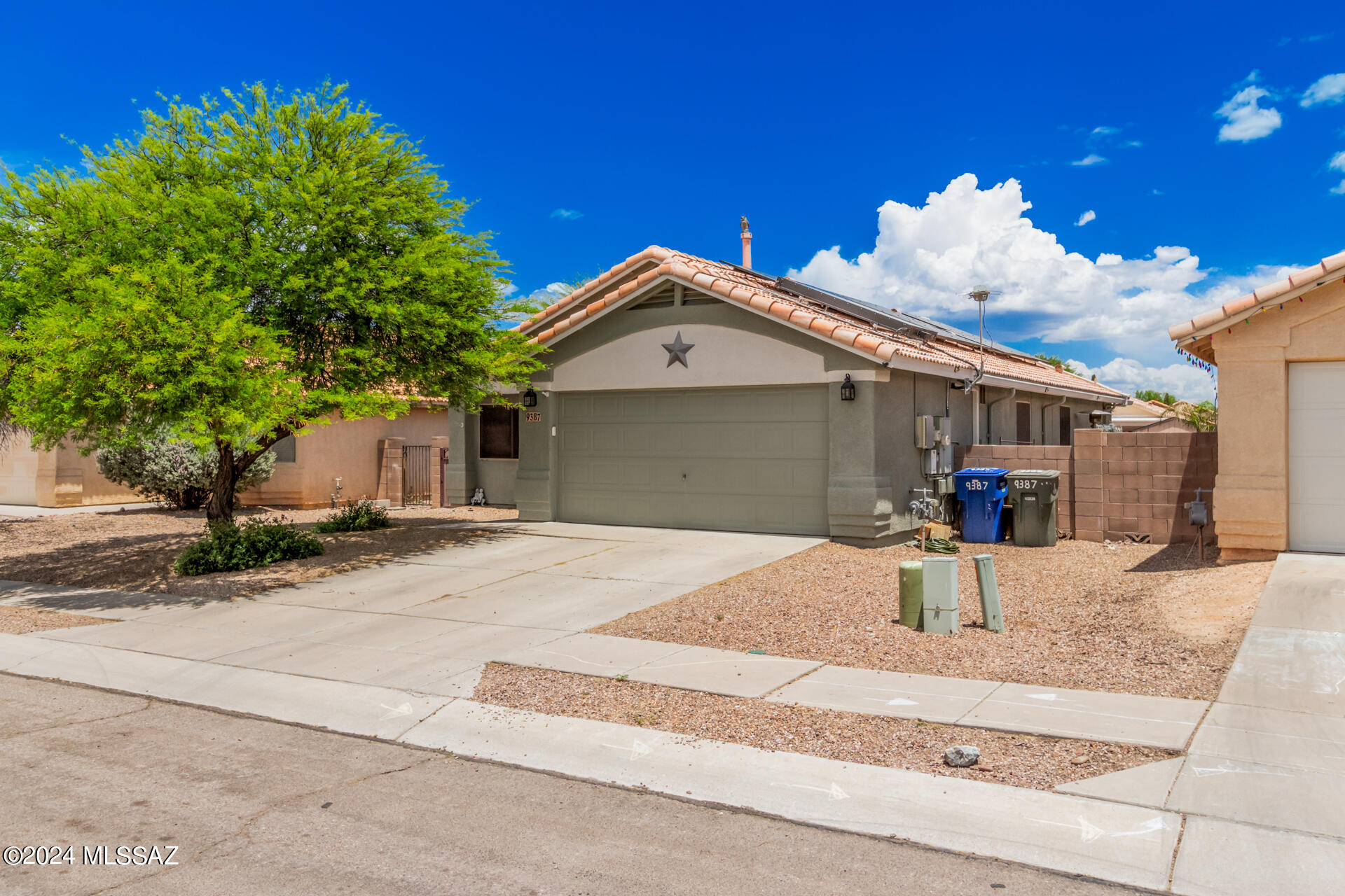 9387 E Yogo Sapphire Lane