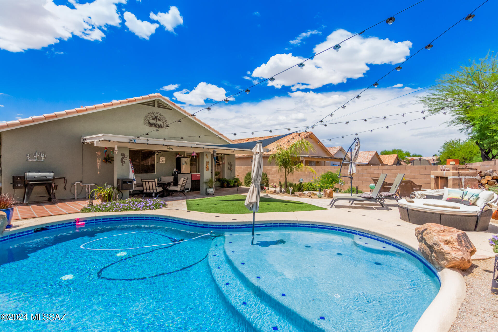 9387 E Yogo Sapphire Lane