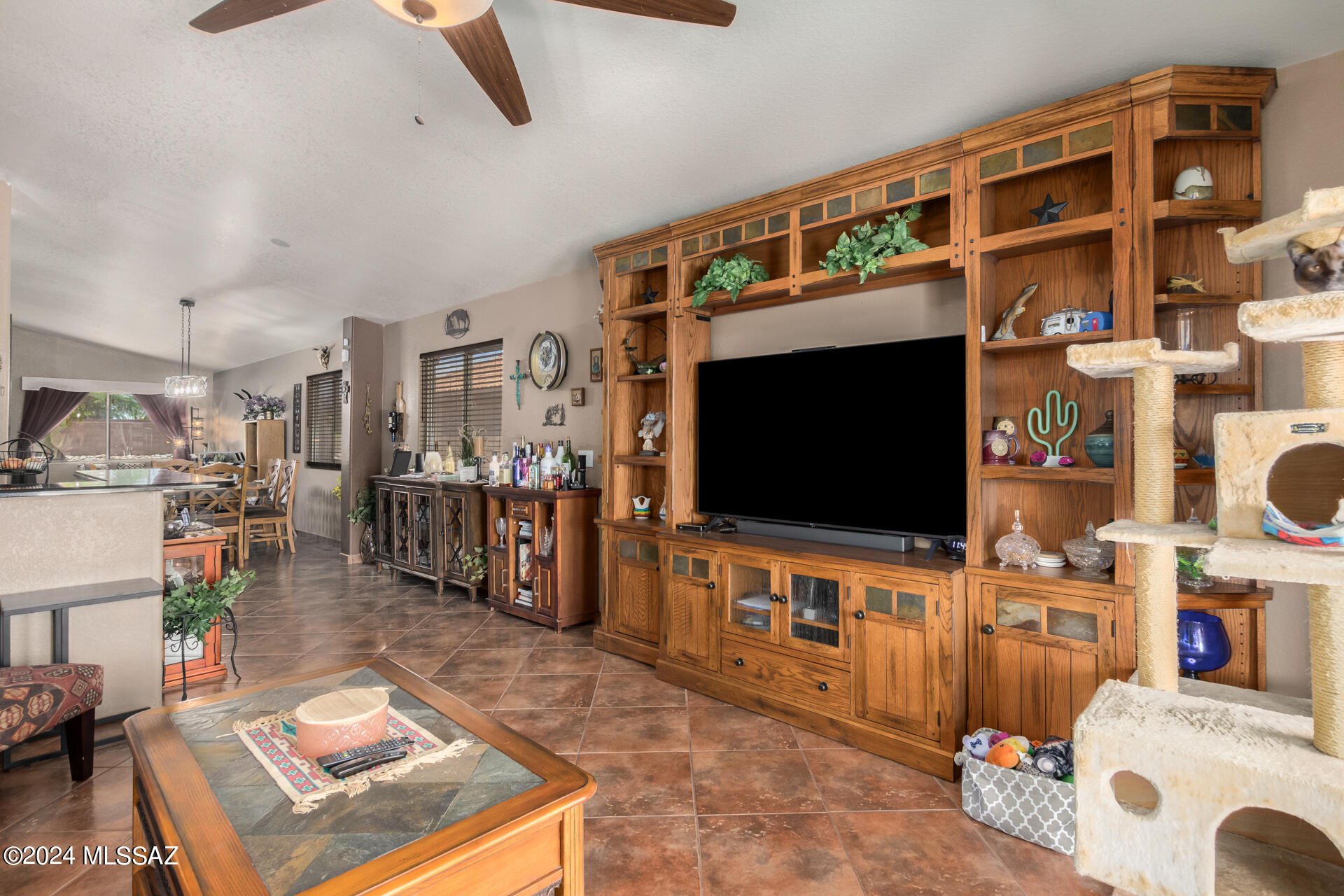 9387 E Yogo Sapphire Lane