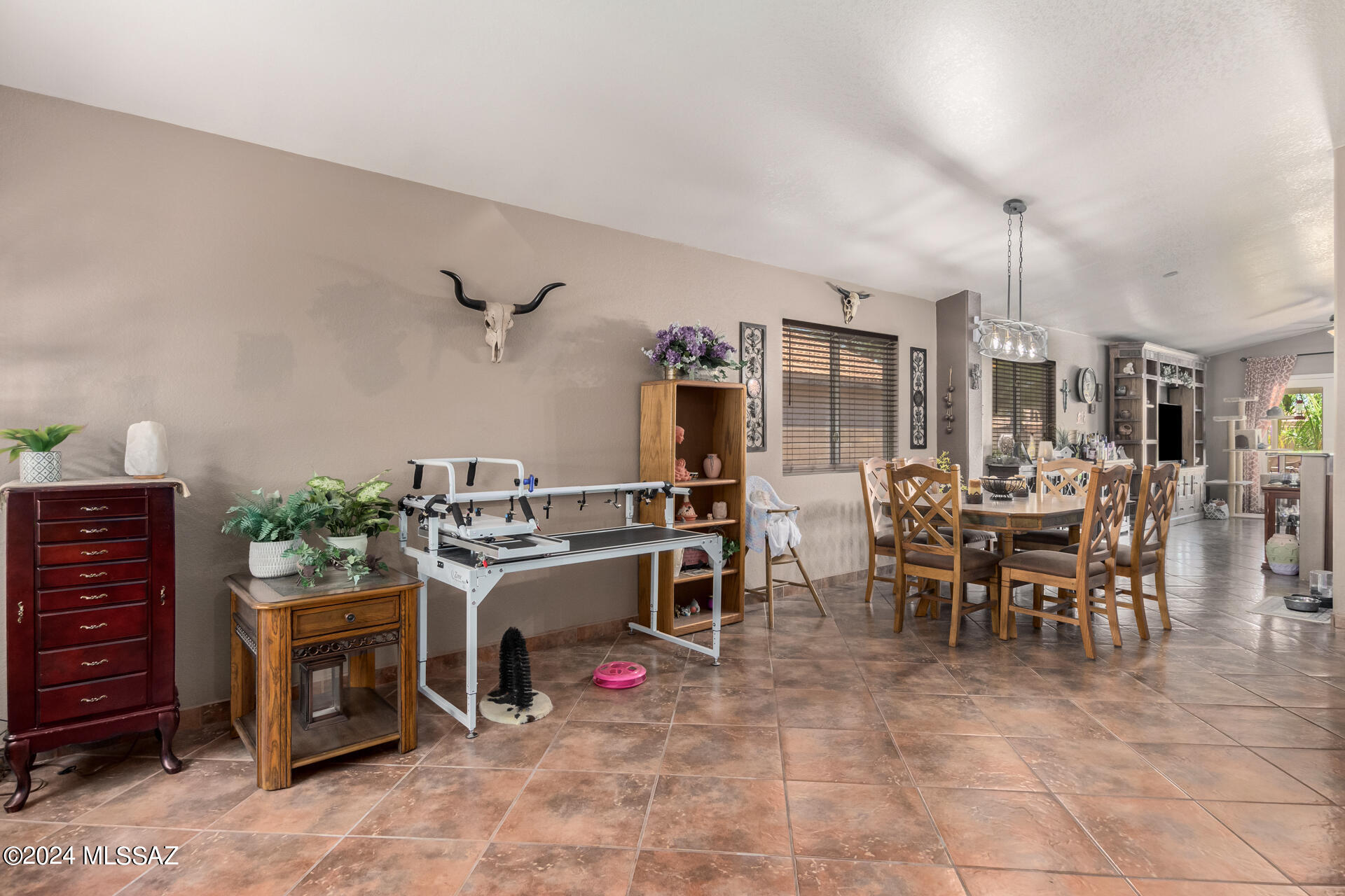9387 E Yogo Sapphire Lane