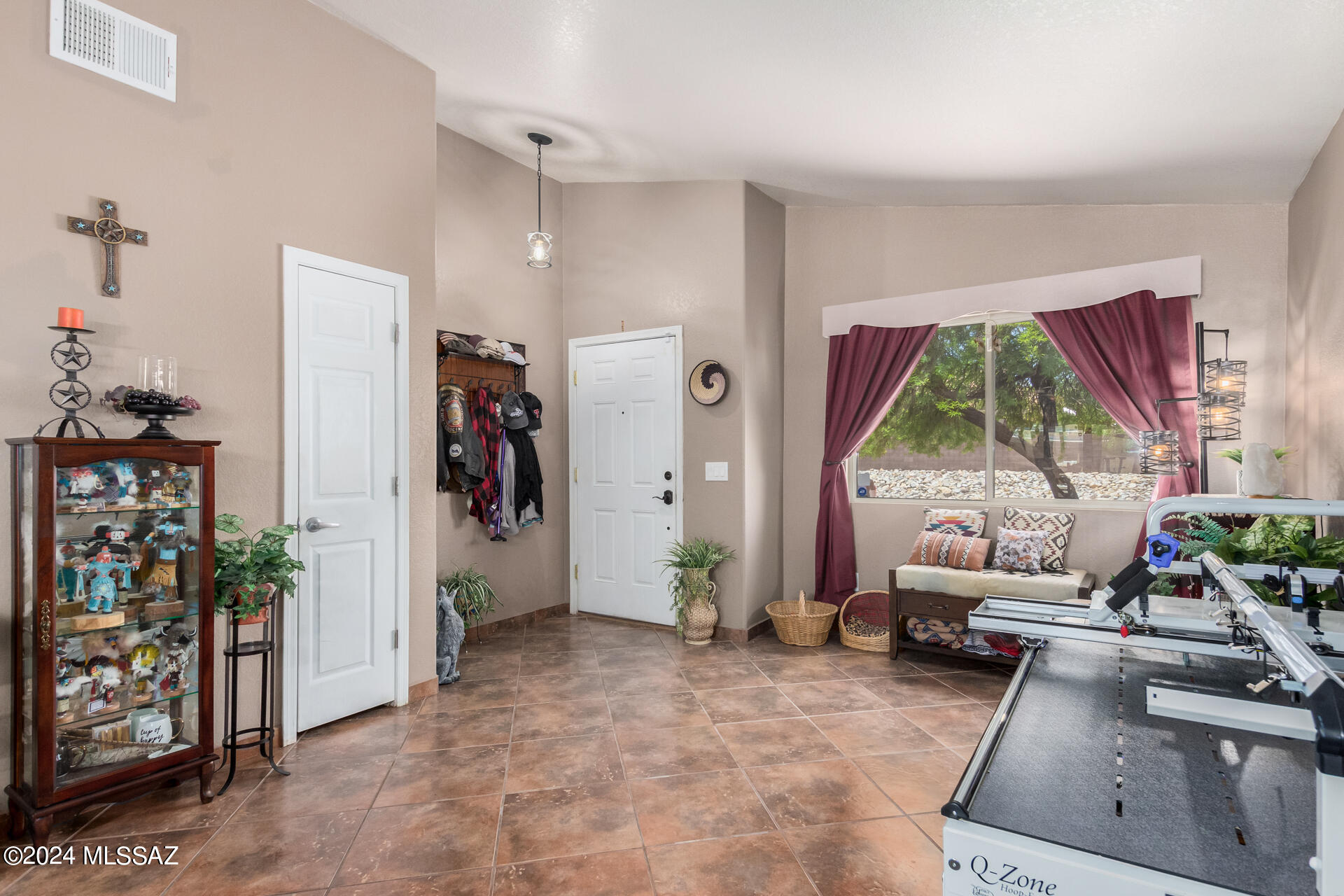 9387 E Yogo Sapphire Lane