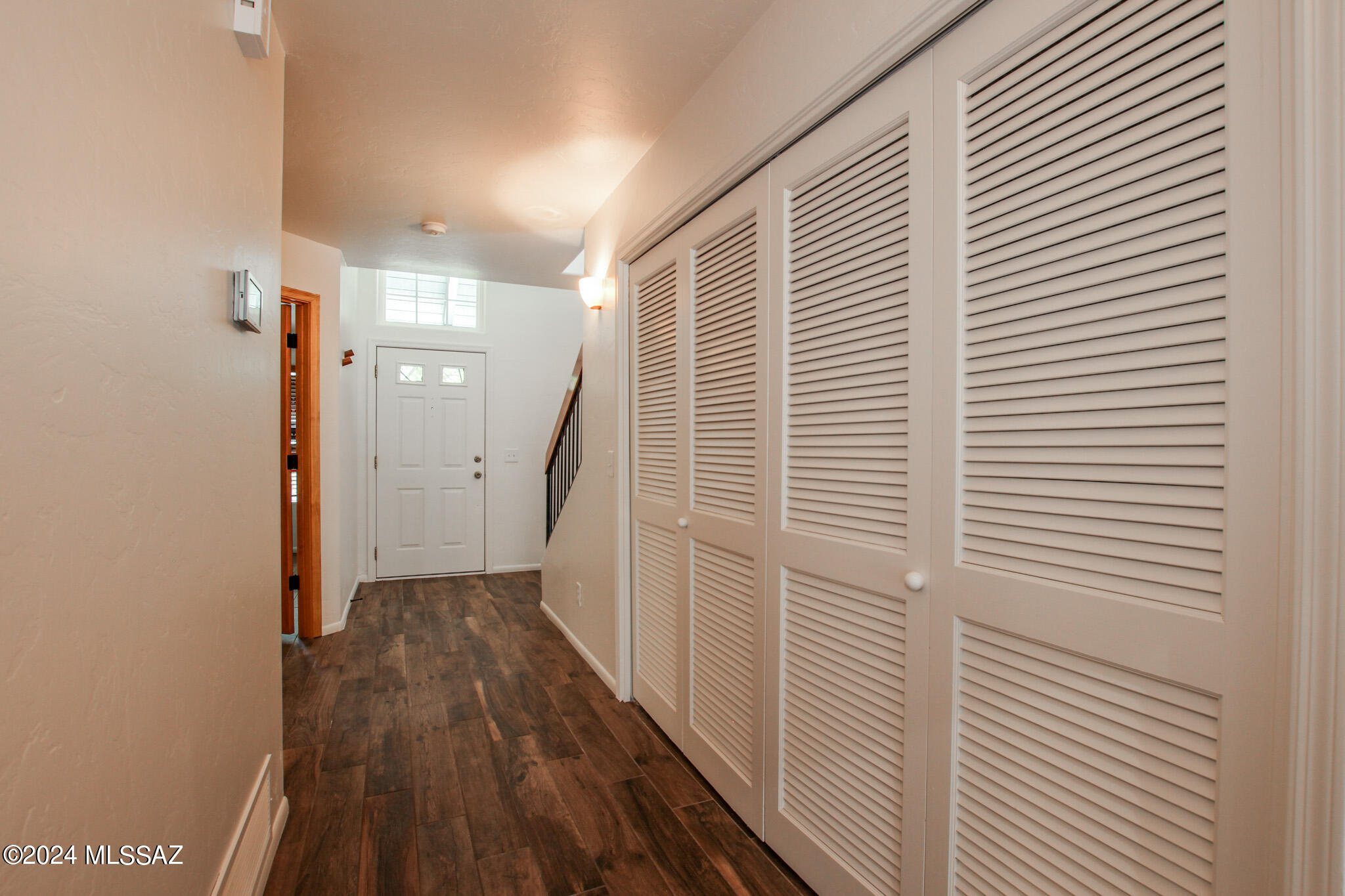 7753 E Via Ventana Norte