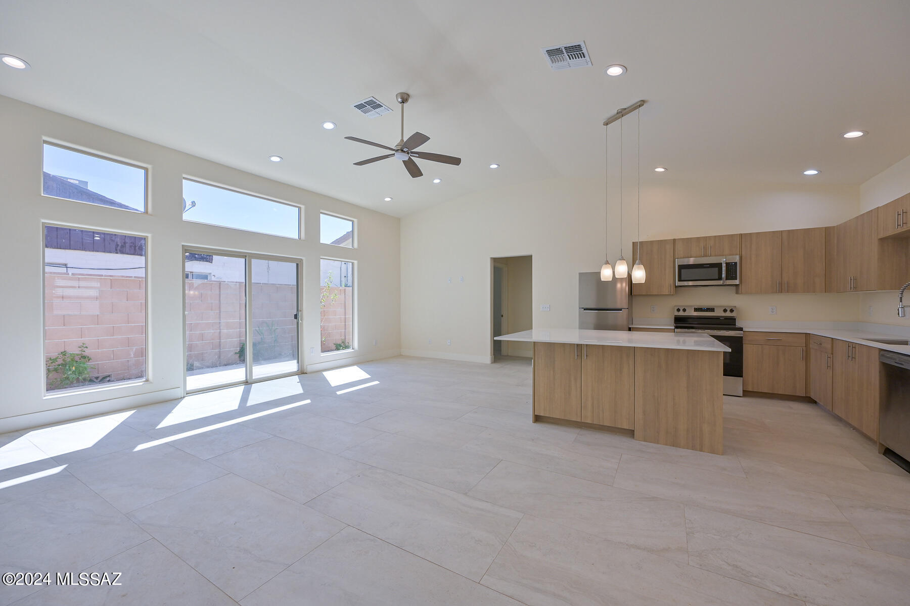 1620 E Hedrick Drive