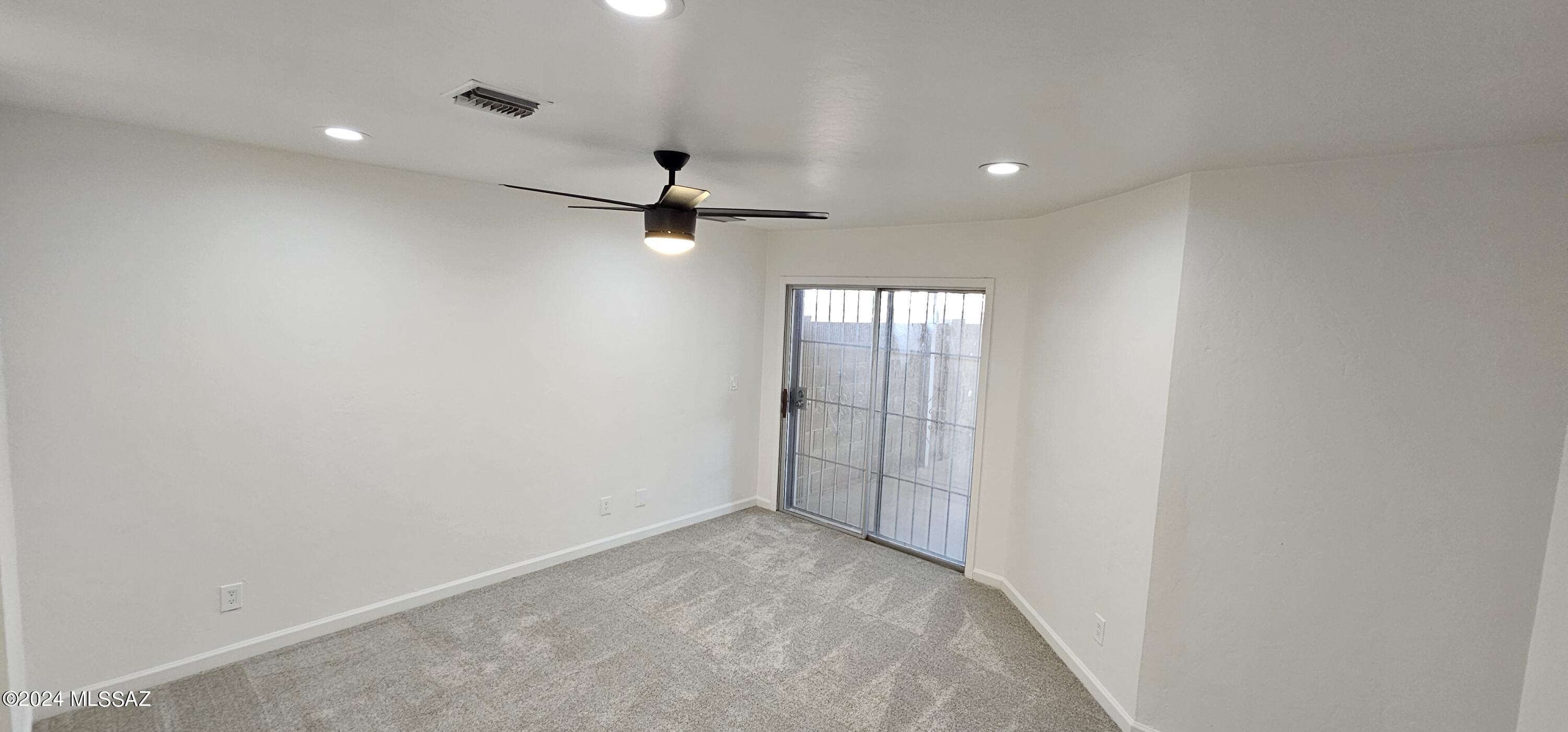 3051 W Placita De La Roseta