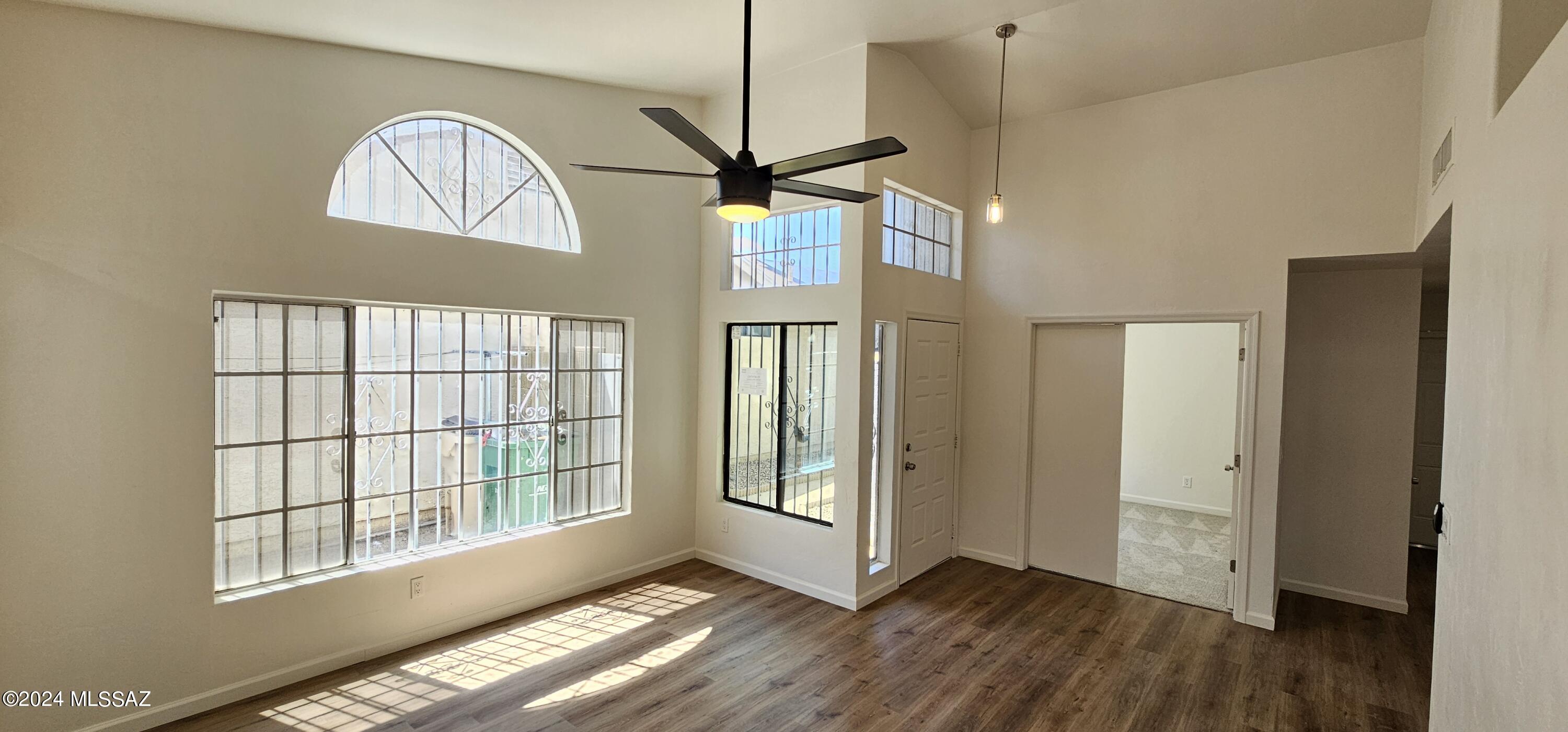 3051 W Placita De La Roseta
