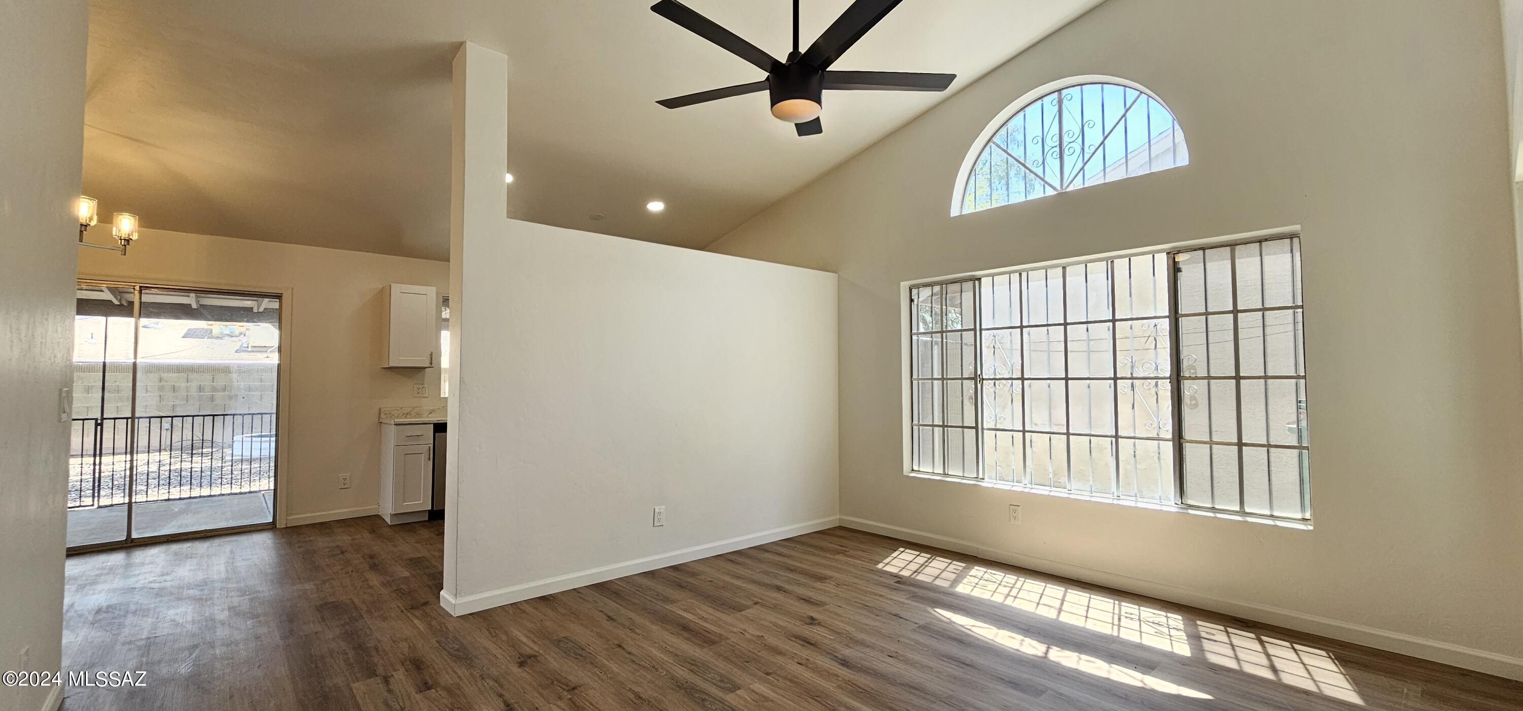 3051 W Placita De La Roseta