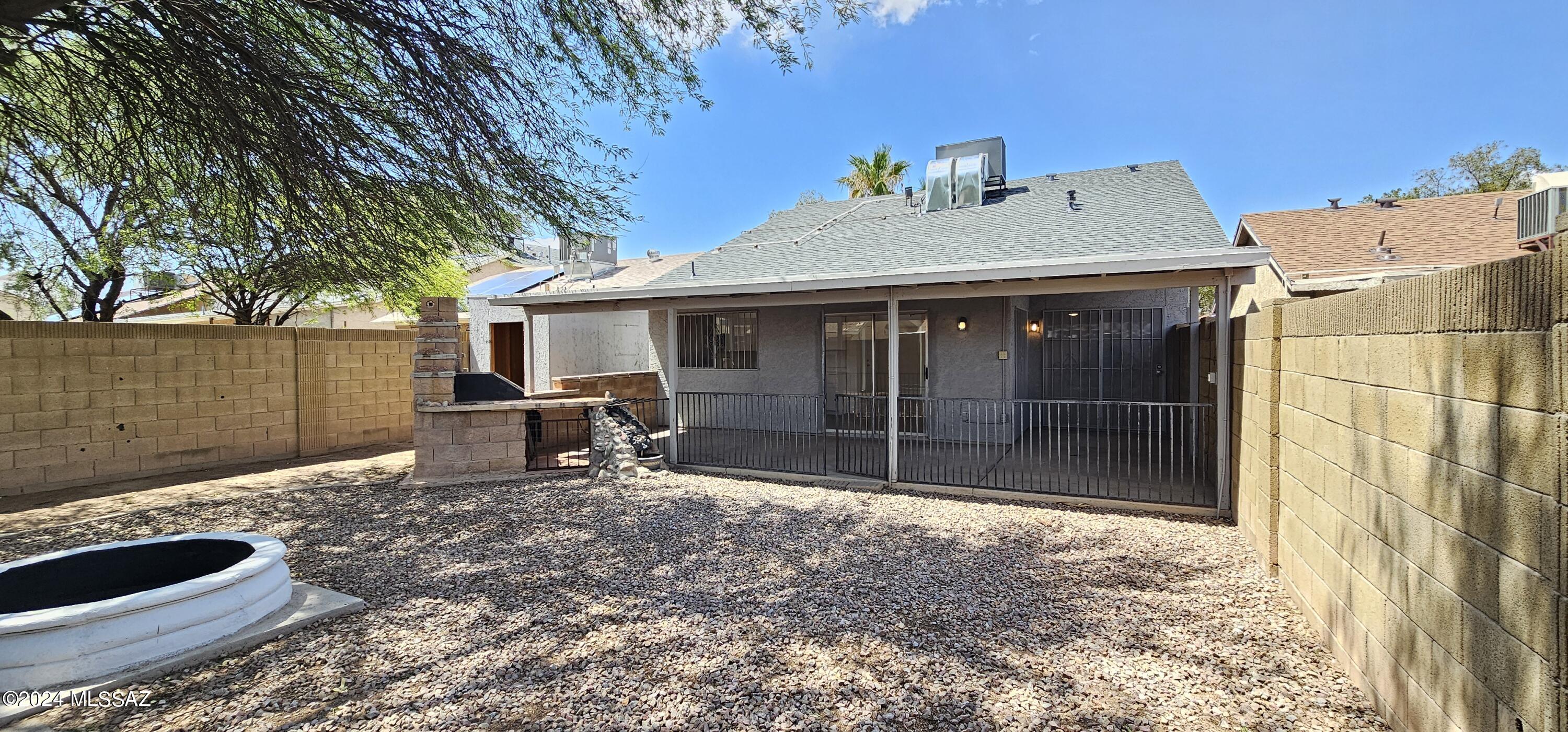 3051 W Placita De La Roseta