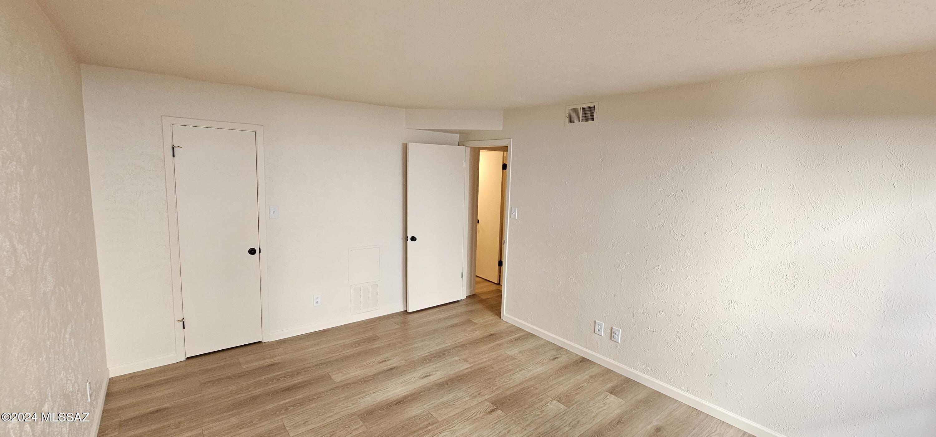 1620 N Wilmot Road Unit: Q199