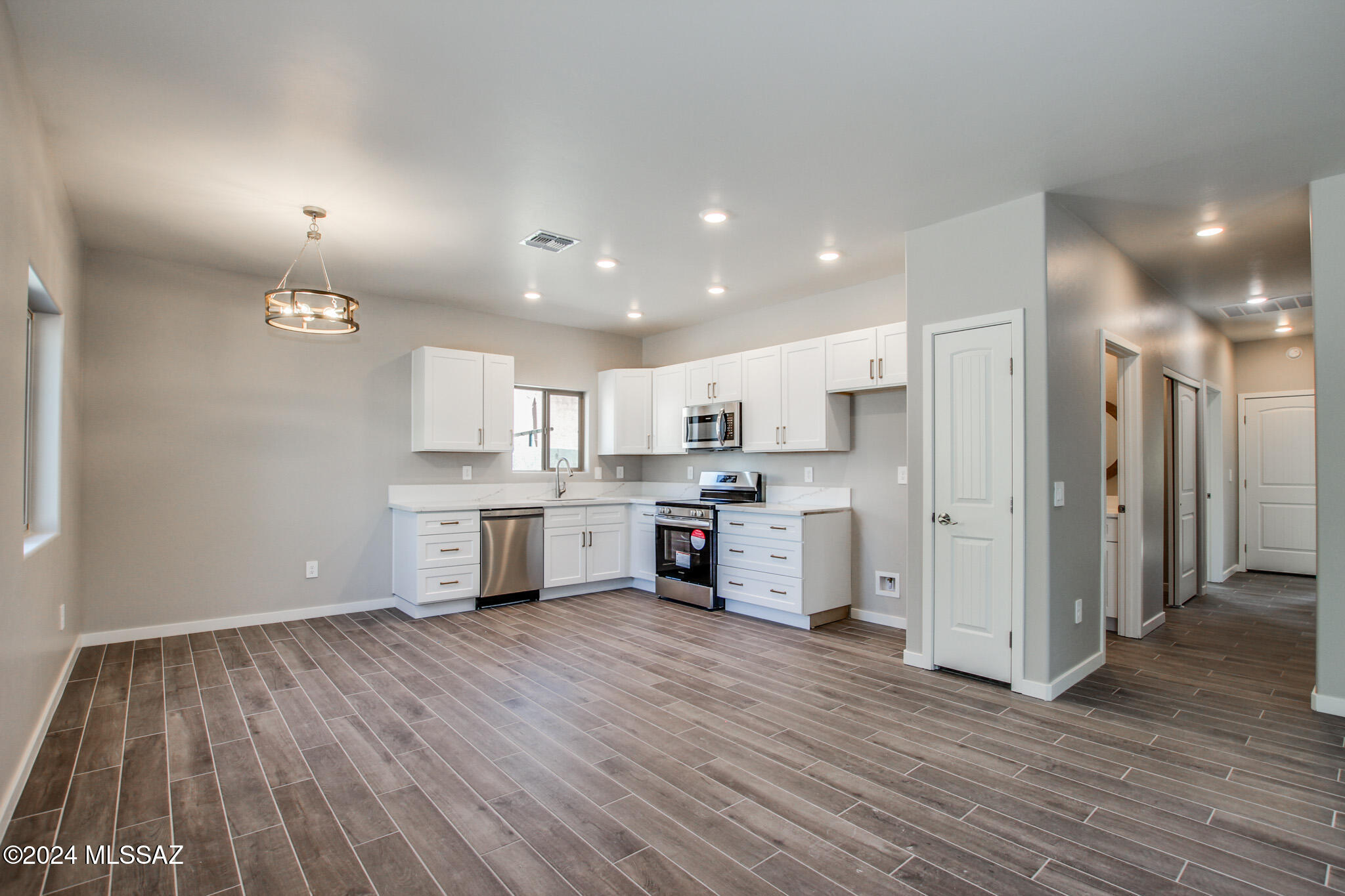 509 W 44th Street