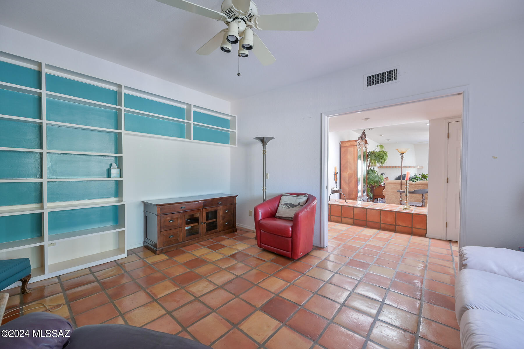 6649 E Valle Di Cadore