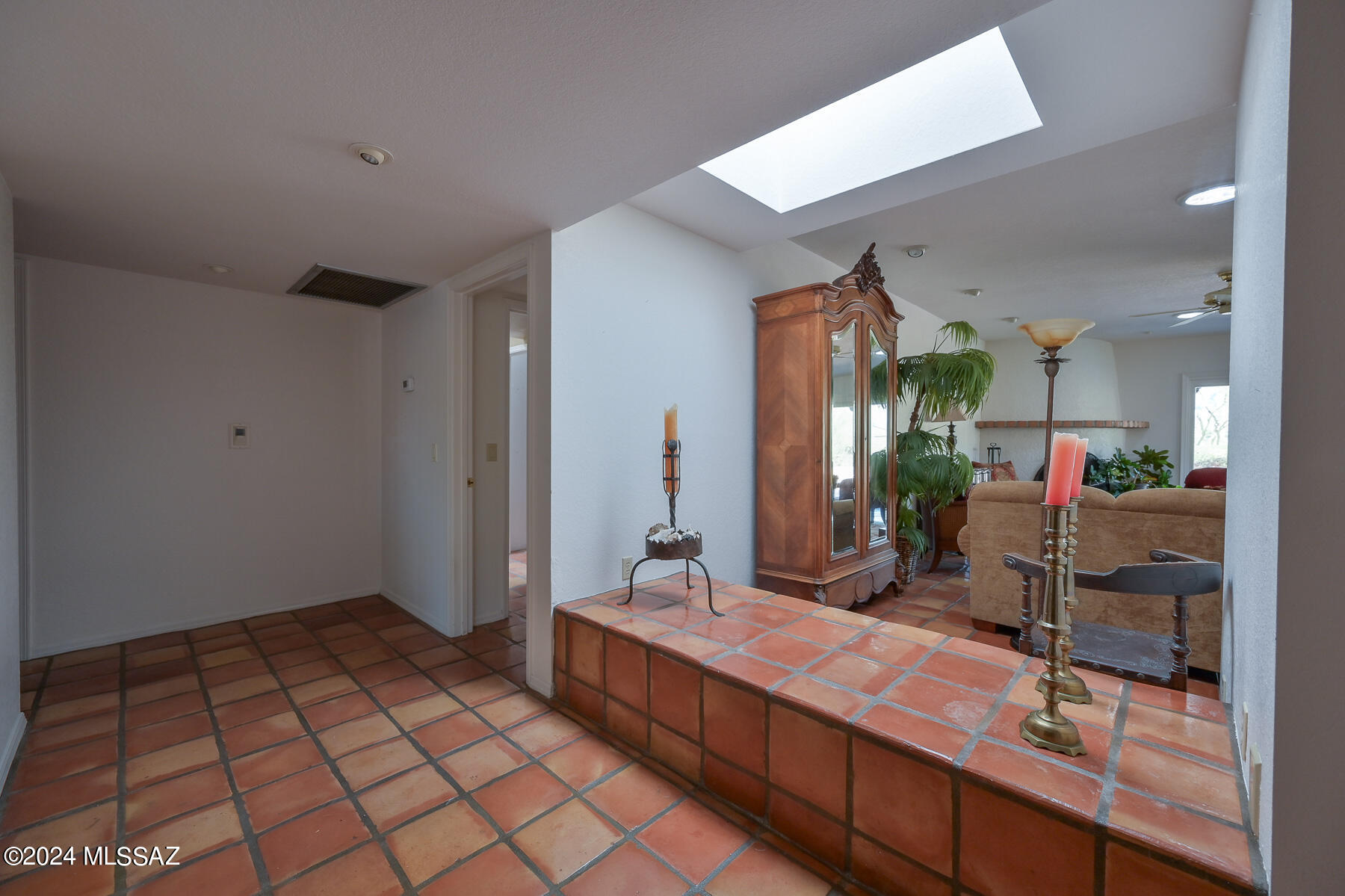 6649 E Valle Di Cadore