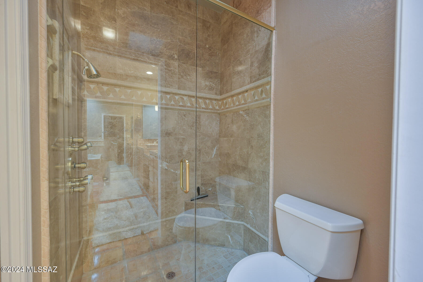 6649 E Valle Di Cadore