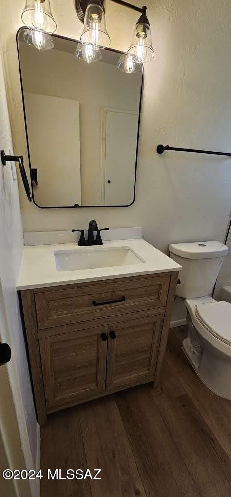 2237 E Hidalgo Vista
