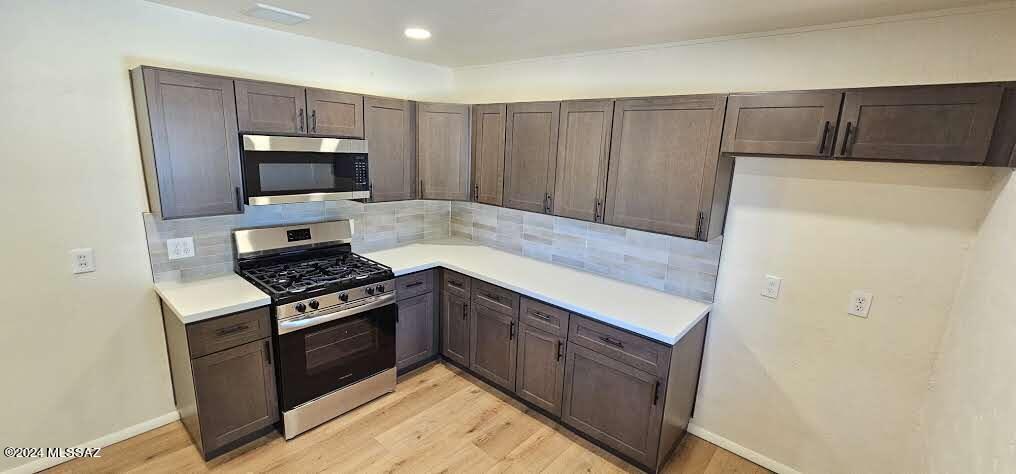 2237 E Hidalgo Vista