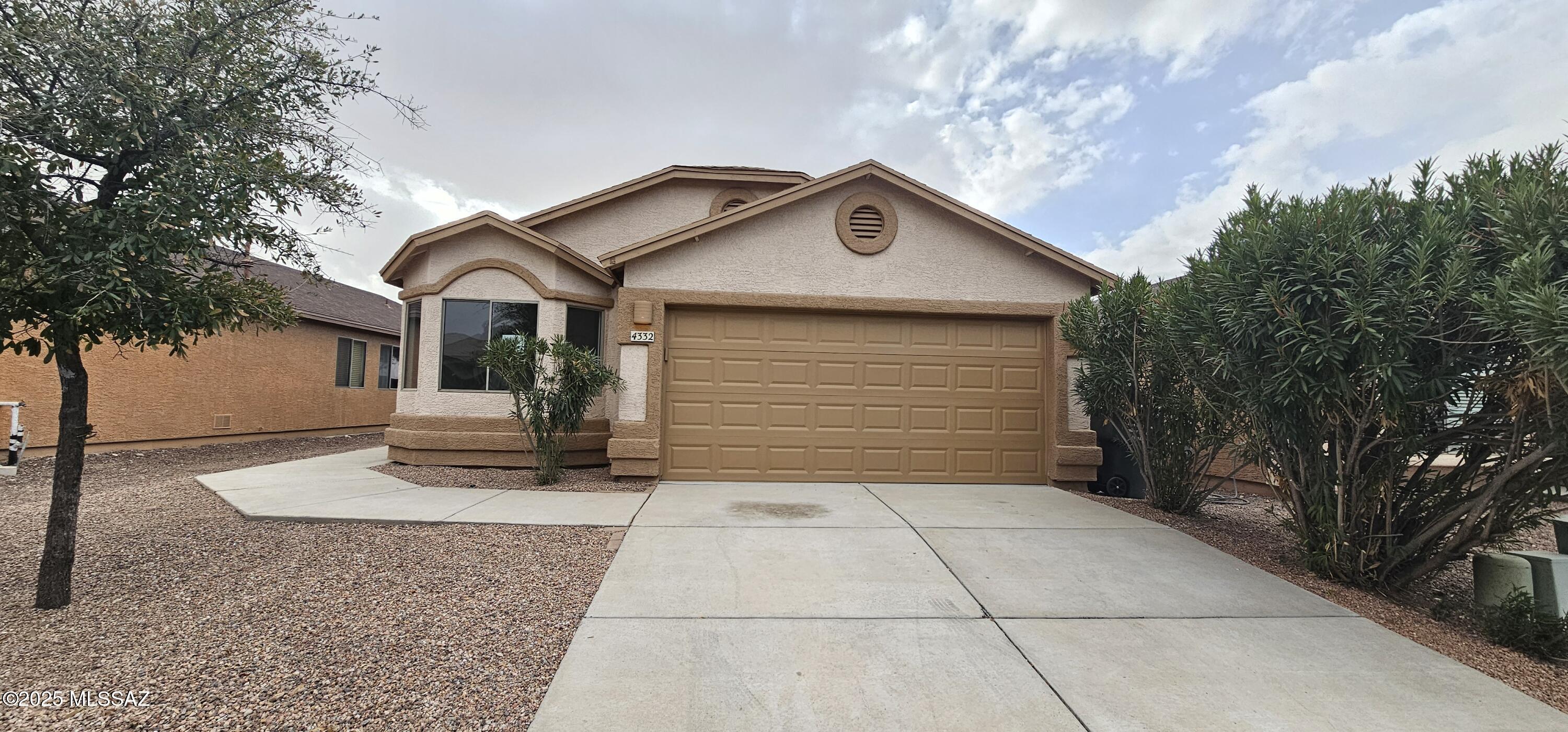 4332 E Cholla Desert Trail